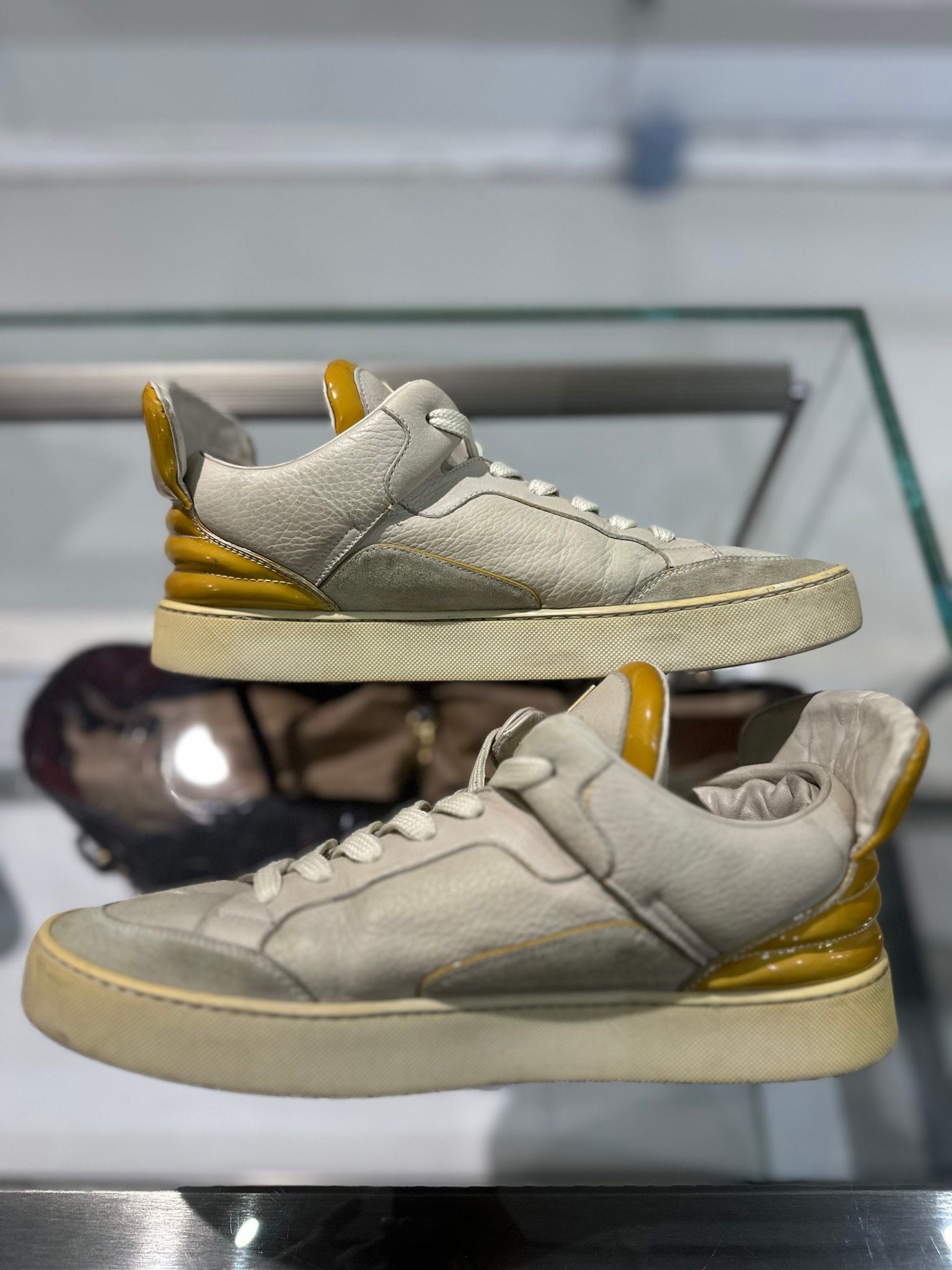 Louis Vuitton Don Kanye Cream, pre-owned, US Men's 9 – photo 5 of 7