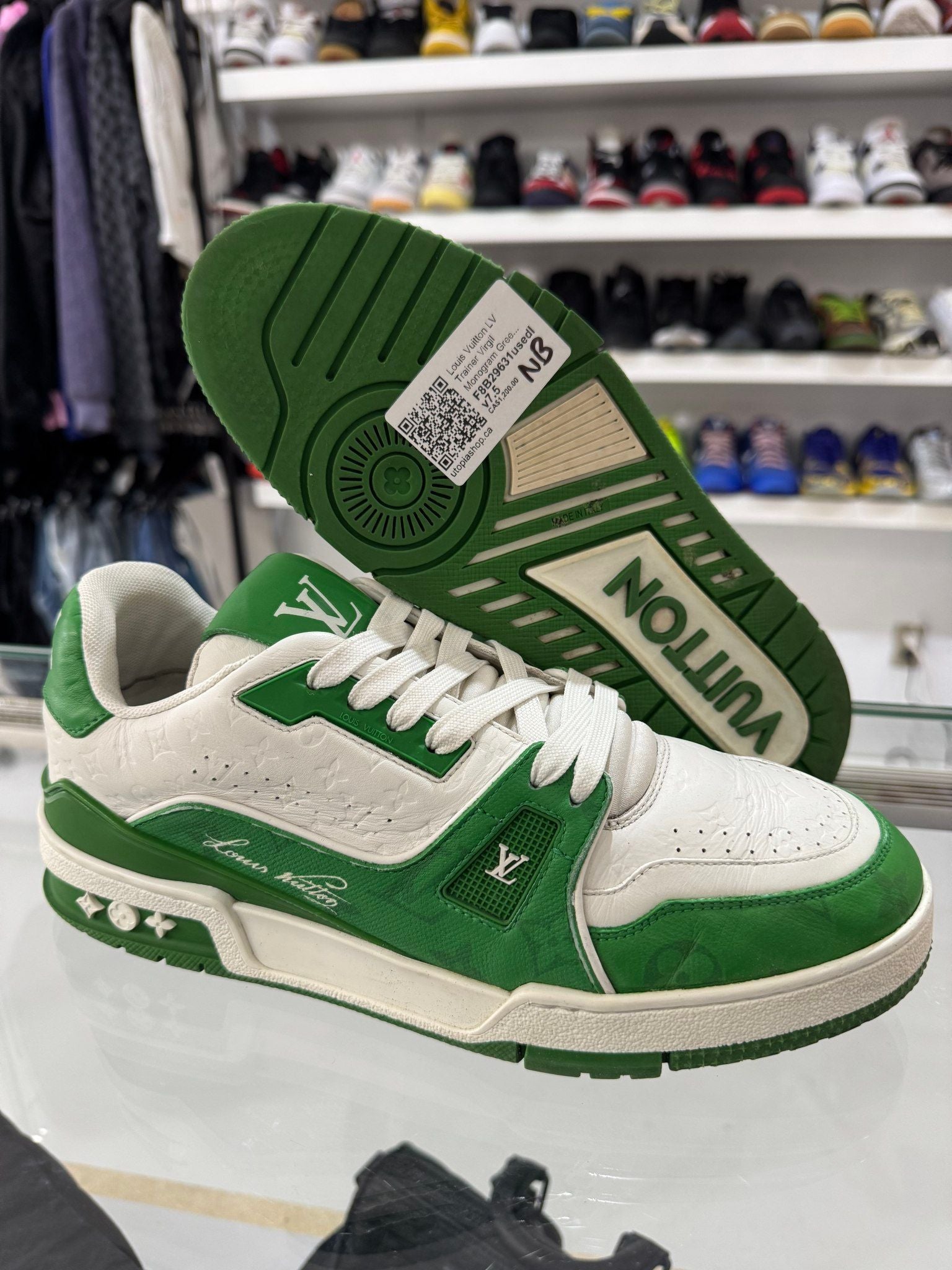 Louis Vuitton LV Trainer Virgil Monogram Green, pre-owned, US Men's 9 – photo 2 of 7
