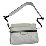 Louis Vuitton Taiga Monogram Eclipse Outdoor Messenger - Pre-Owned