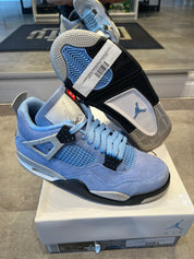 Jordan 4 Retro University Blue (Preowned Size 8.5)