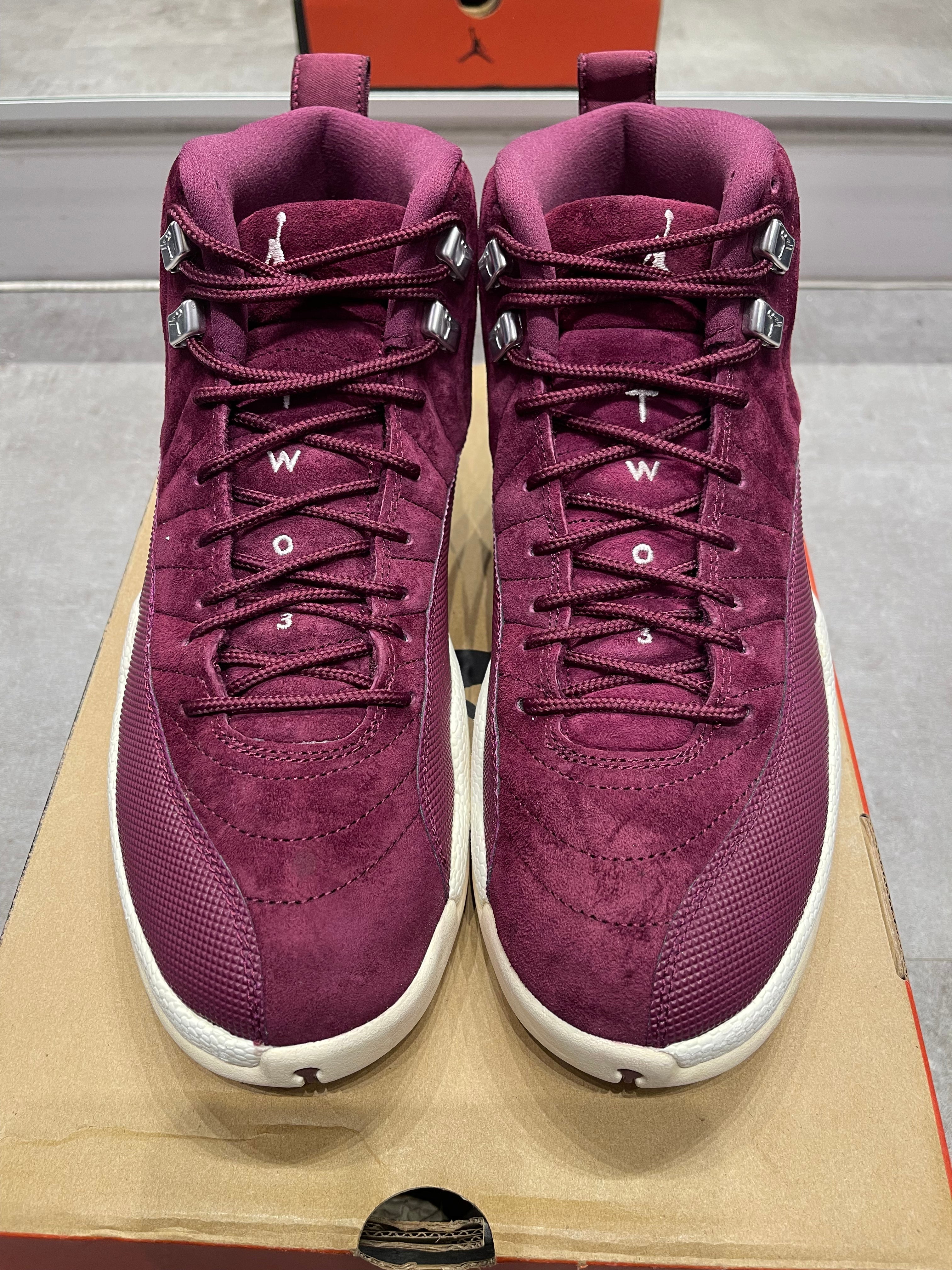 Jordan 12 Retro Bordeaux (Preowned Size 9)