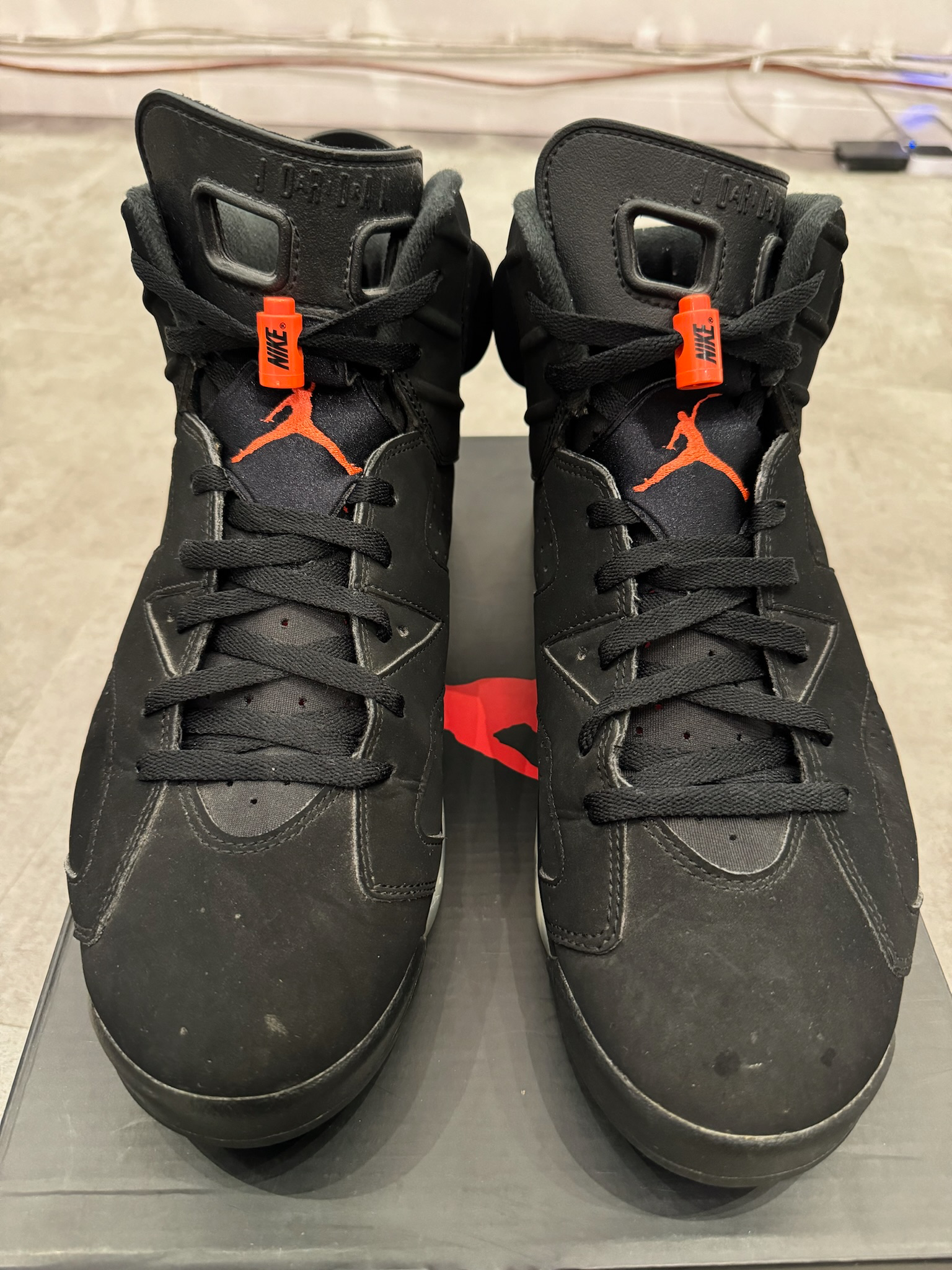 Jordan 6 Retro Black Infrared (2019) (Preowned Size 13)