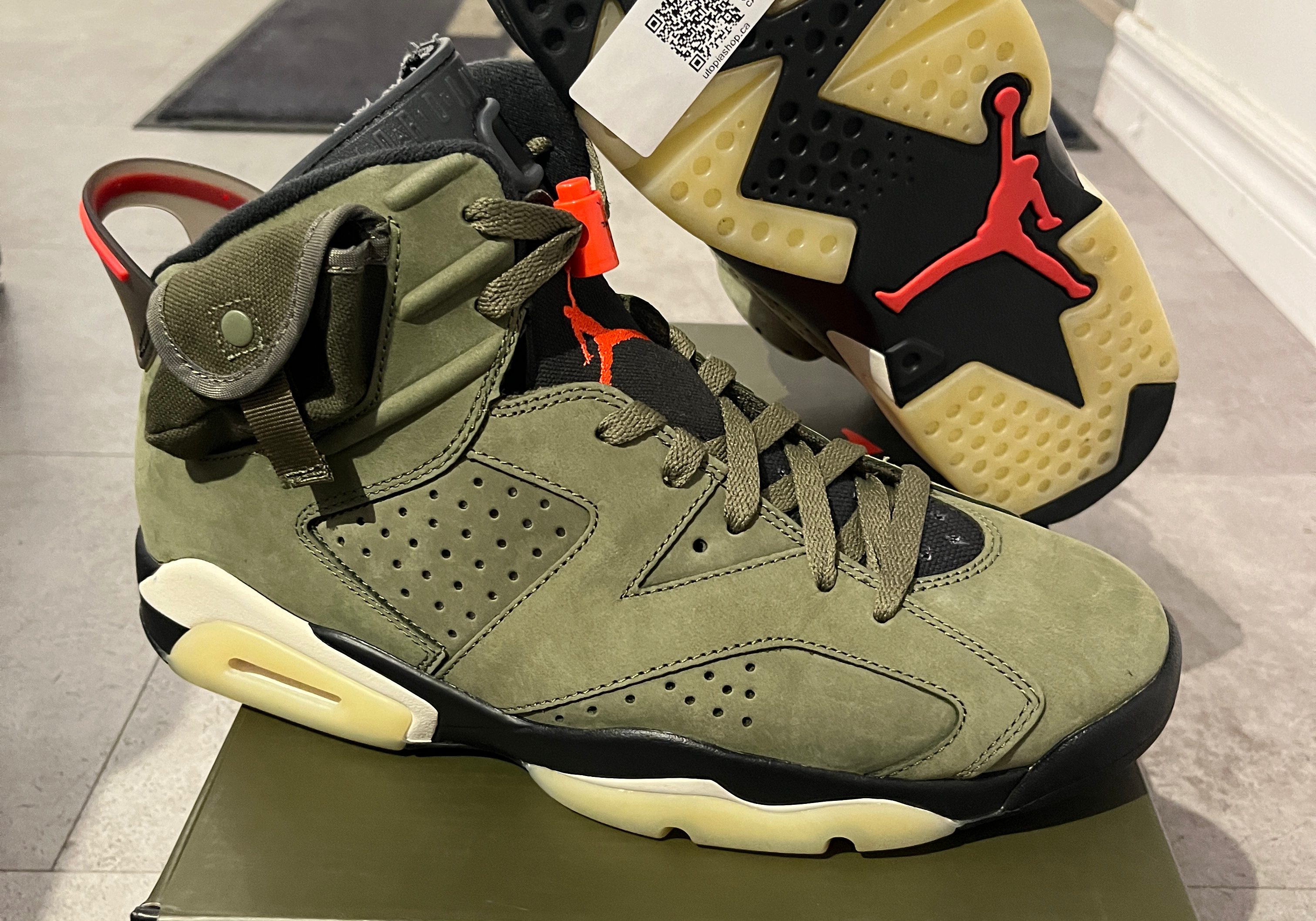 Jordan 6 Retro Travis Scott (Preowned Size 10.5)