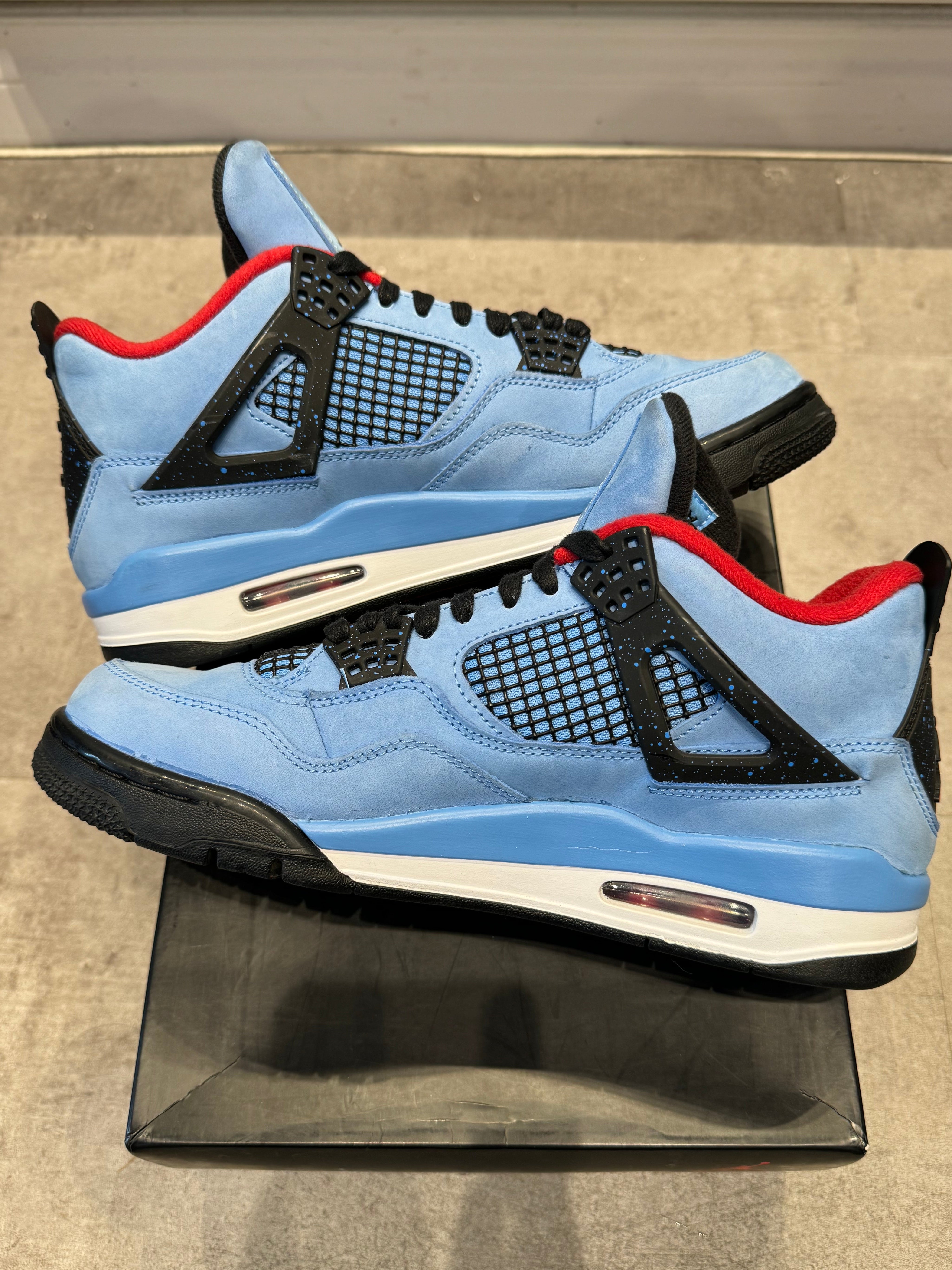 Jordan 4 Retro Travis Scott Cactus Jack (Preowned Size 8.5)