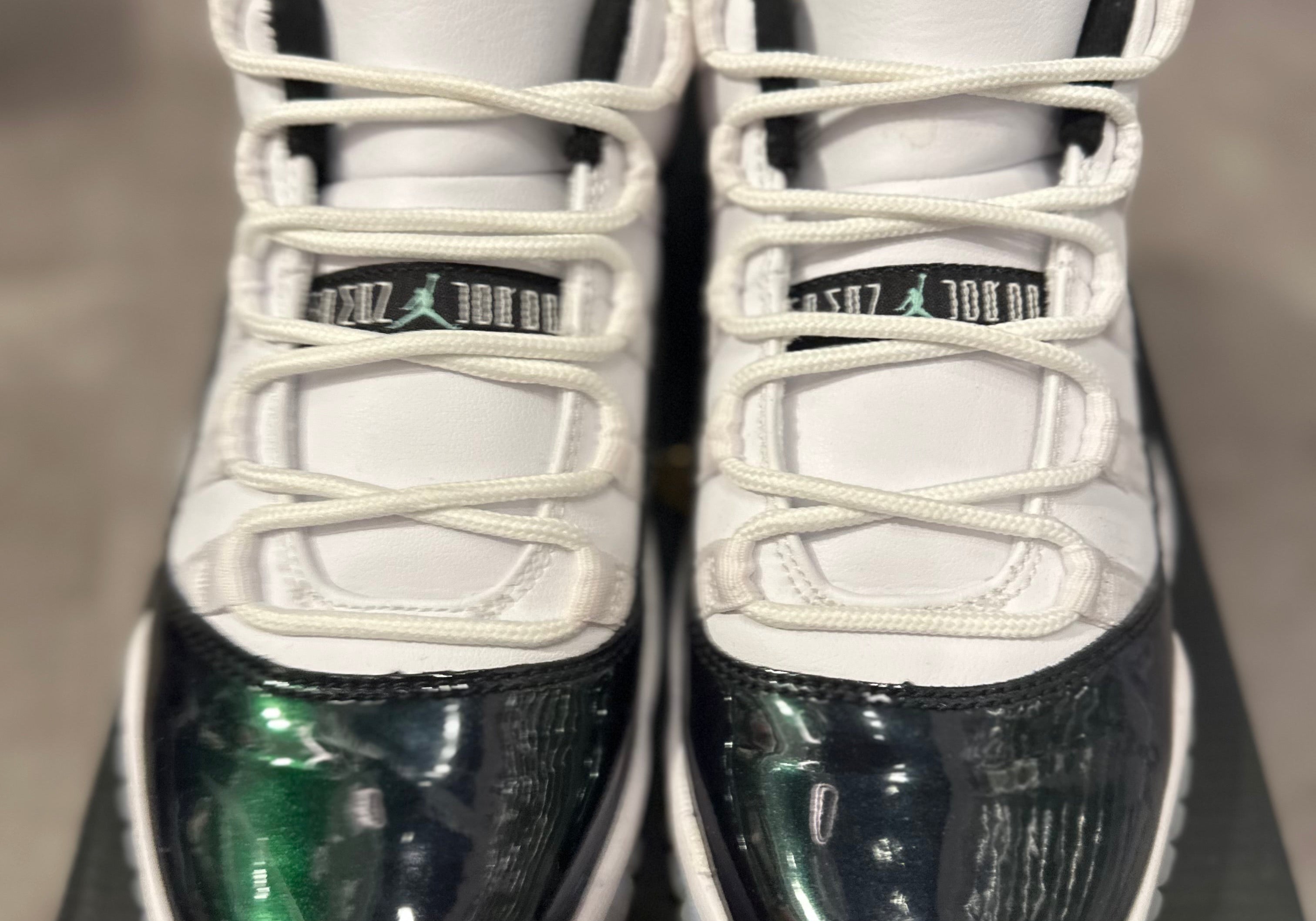 Jordan 11 Retro Low Iridescent (GS) (Preowned)