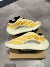 Adidas Yeezy Boost 700 v3 Mono Safflower (Preowned)