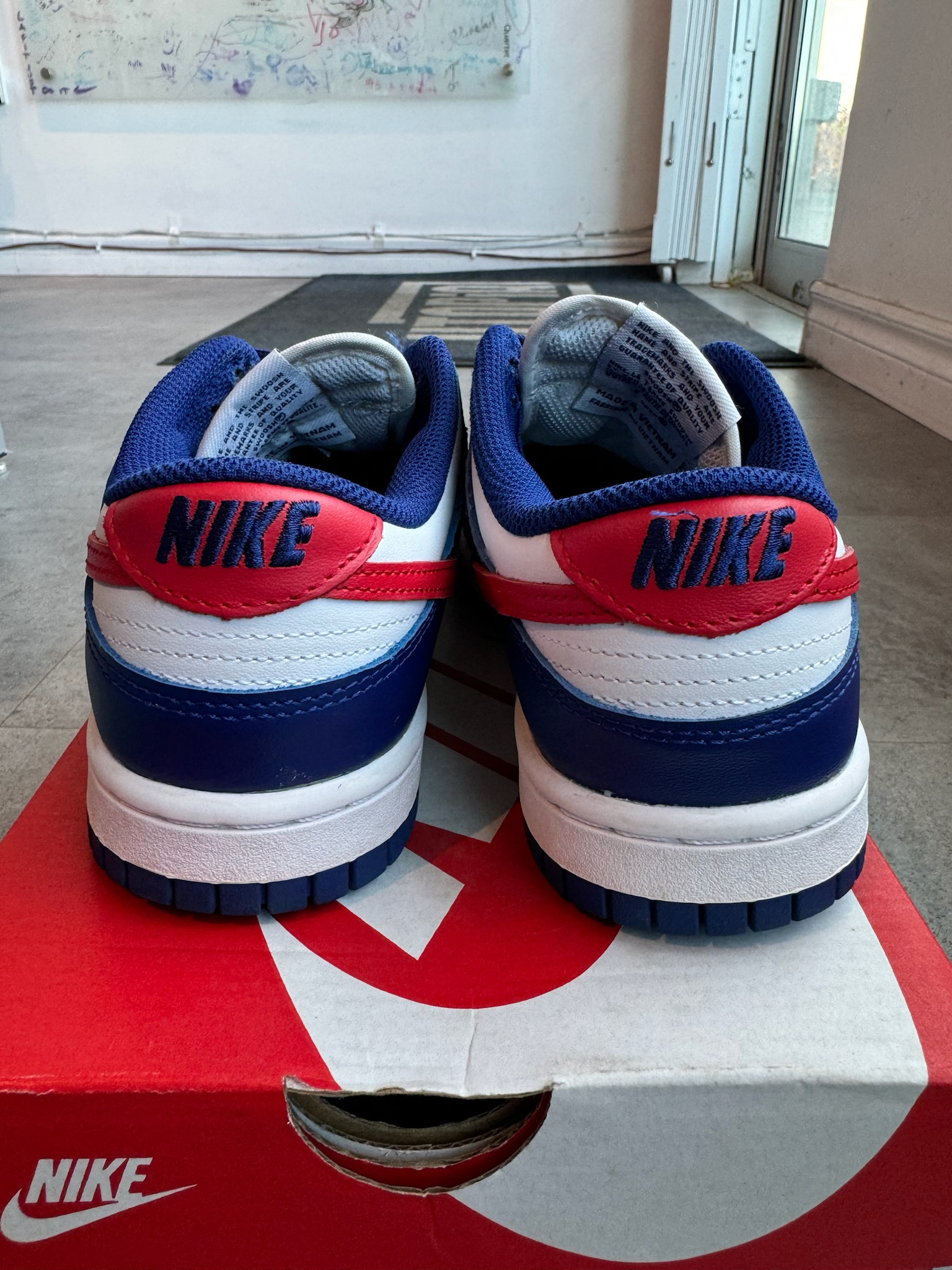 Nike Dunk Low USA (Women's) (Preowned)