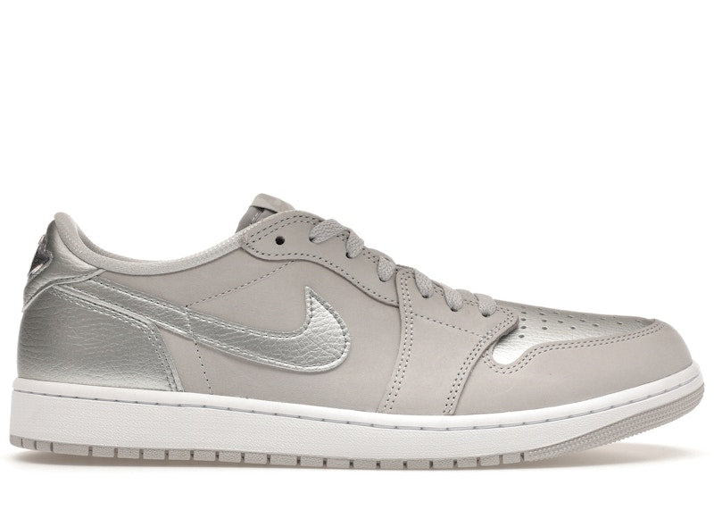 Air Jordan 1 Low OG Metallic Silver