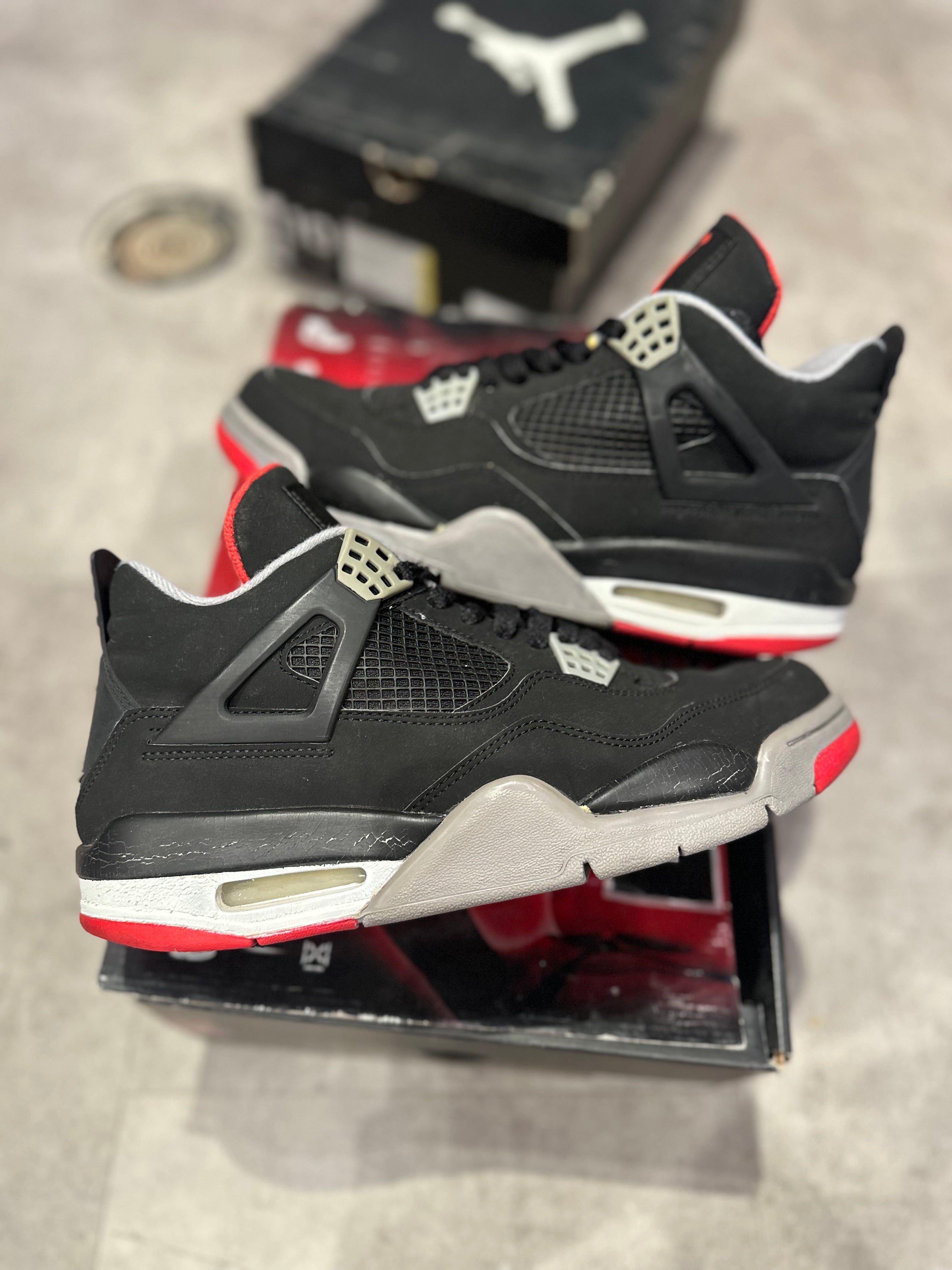 Jordan 4 Retro CDP Bred Black Cement (2008) (Preowned)