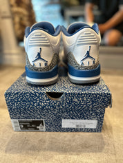 Jordan 3 Retro Wizards (Preowned Size 9)