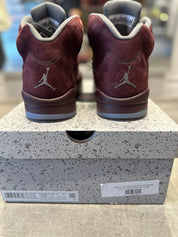 Jordan 5 Retro Burgundy (2023) (Preowned)