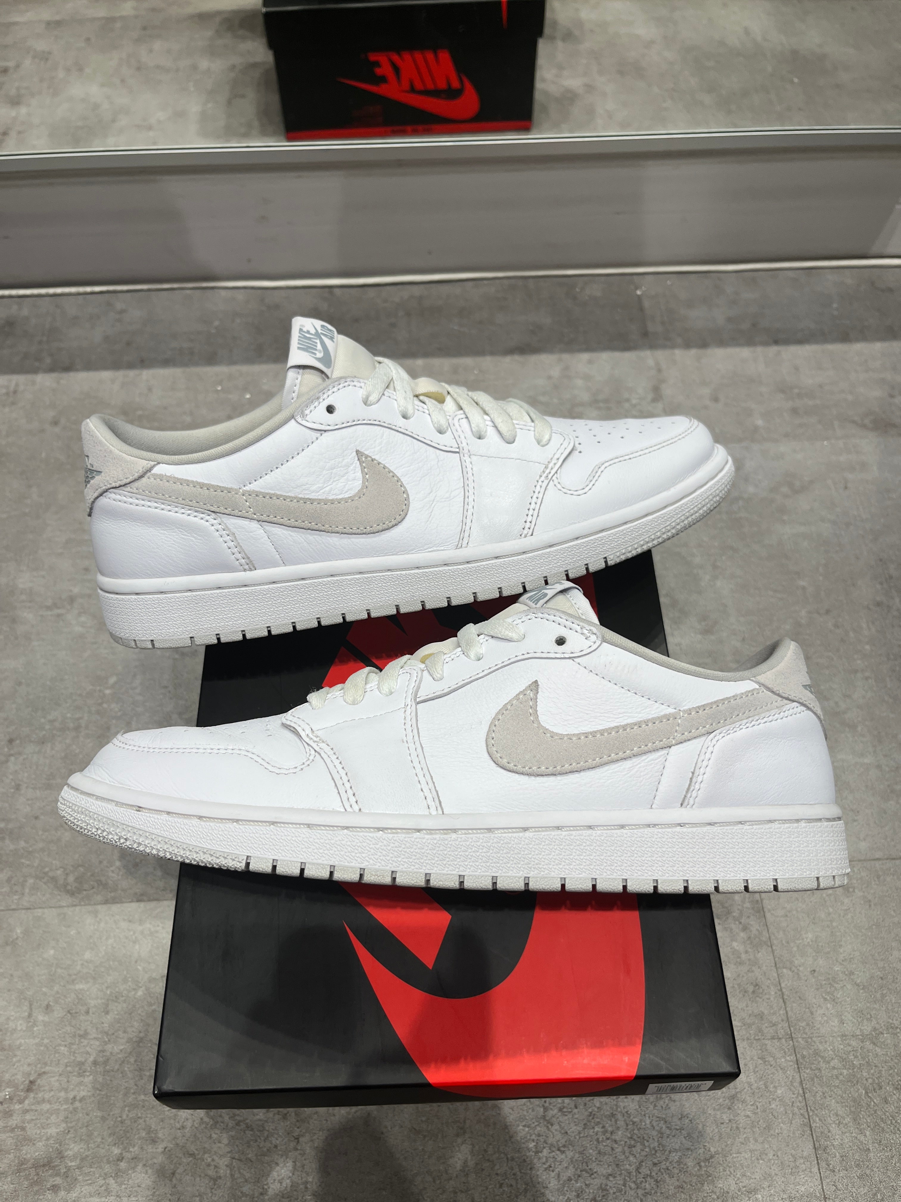 Jordan 1 Low OG Neutral Grey (2021) (Preowned Size 10.5)