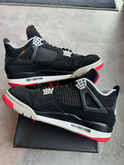 Air Jordan 4 Retro Bred (2019) (Preowned Size 10.5)