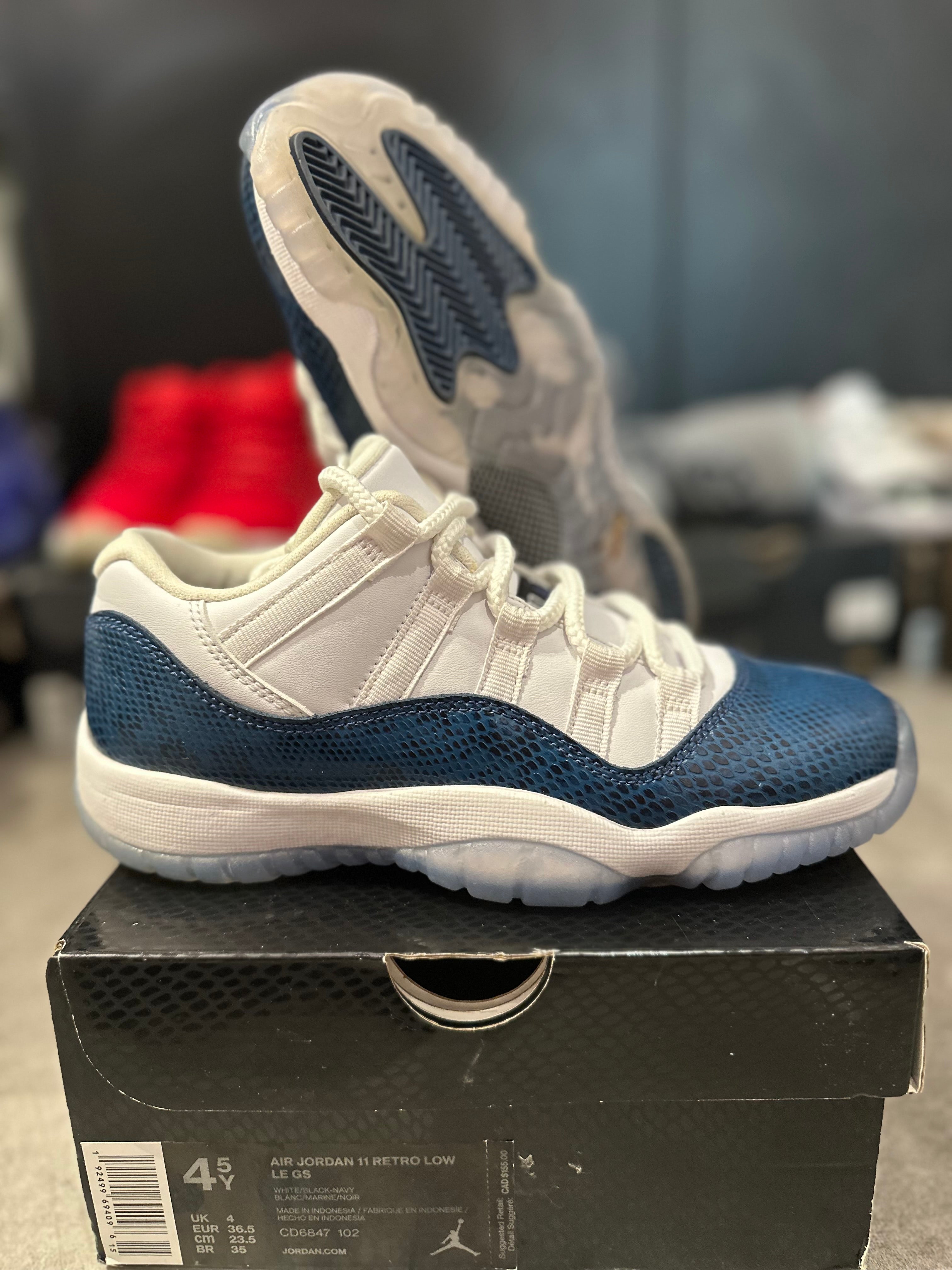 Jordan 11 Retro Low Snake Navy (2019) (GS) (Preowned)