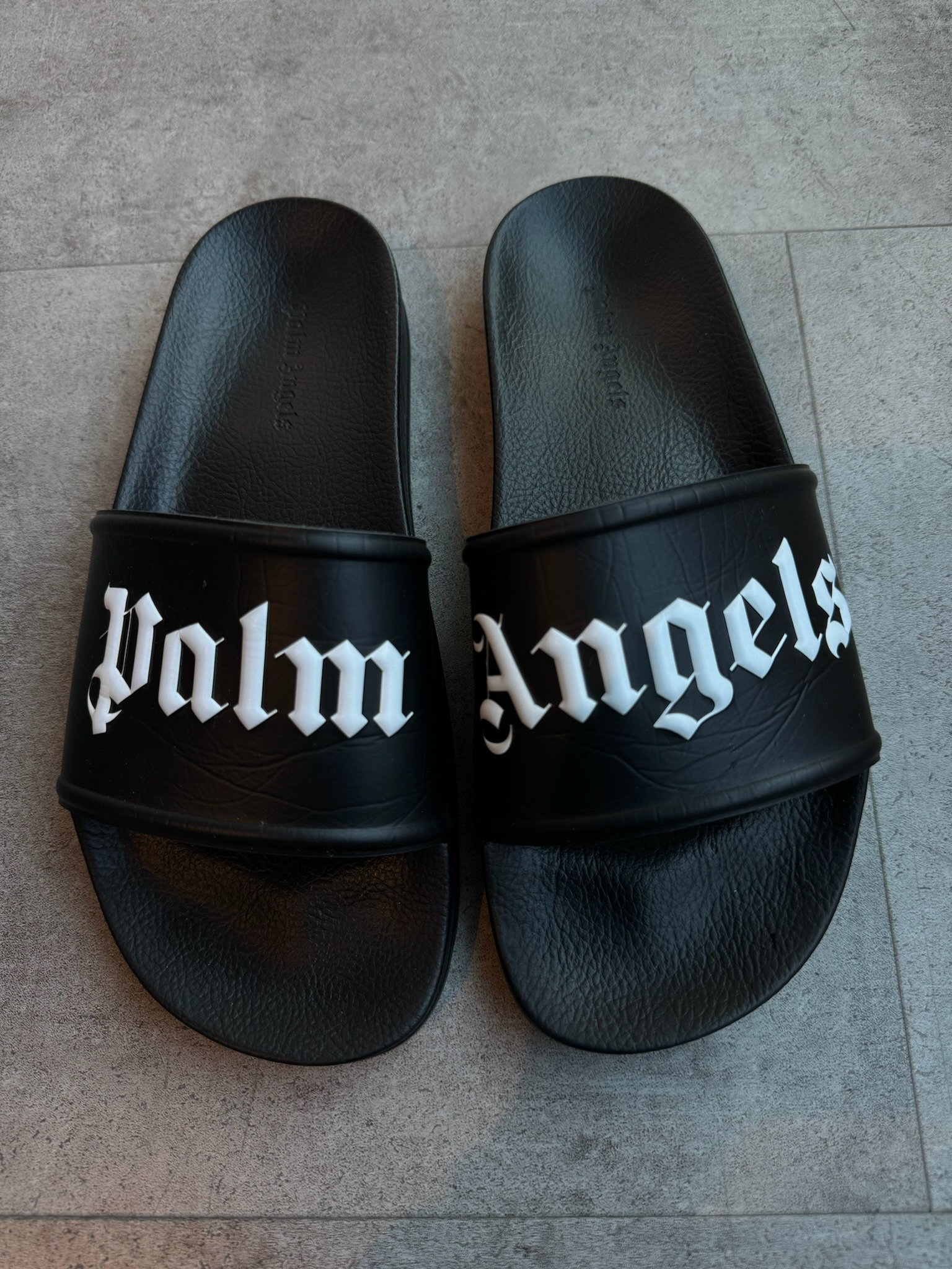 Palm Angels Pool Slides Black (Preowned Size 7)