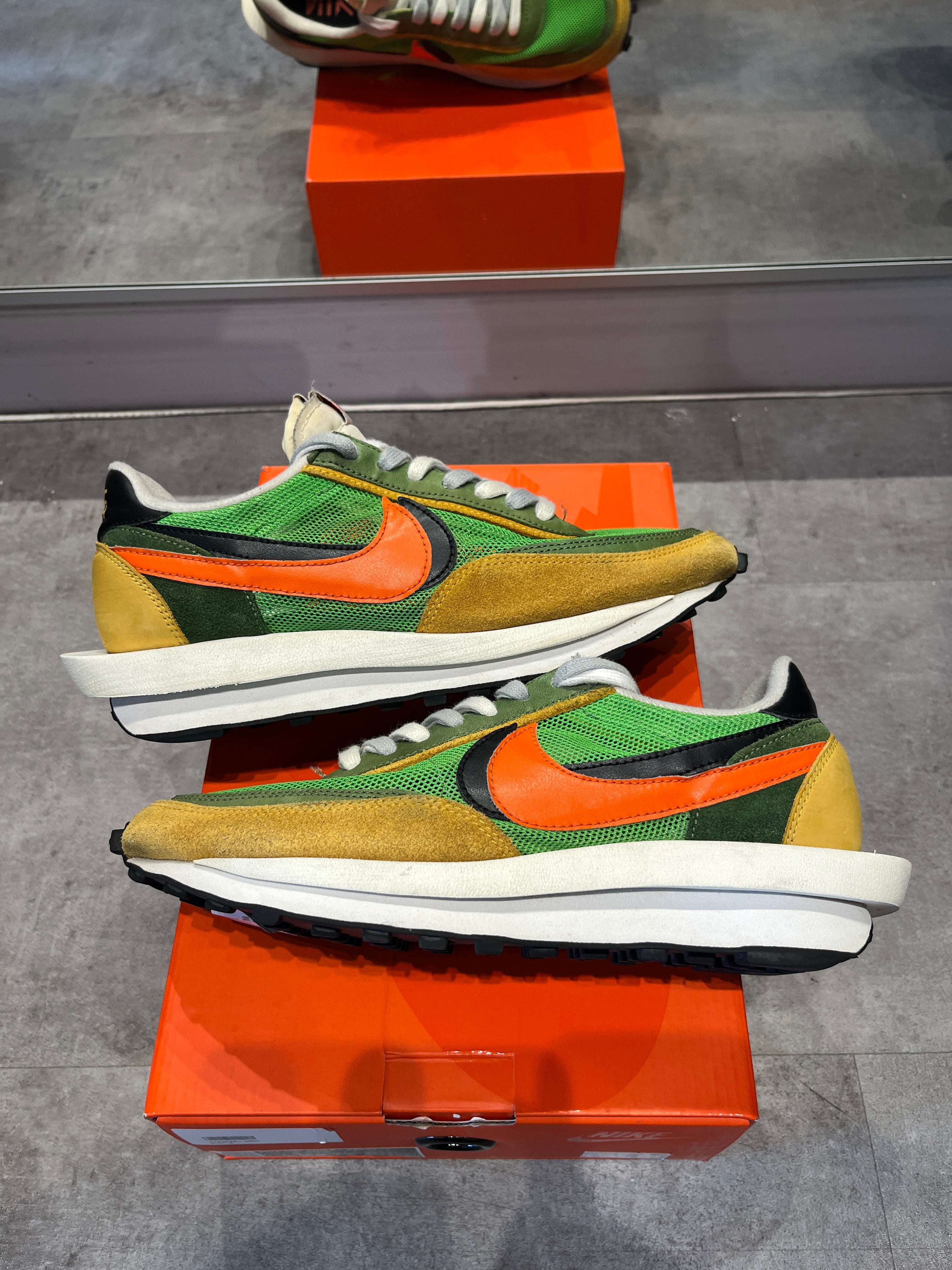 Nike LD Waffle sacai Green Gusto (Preowned)