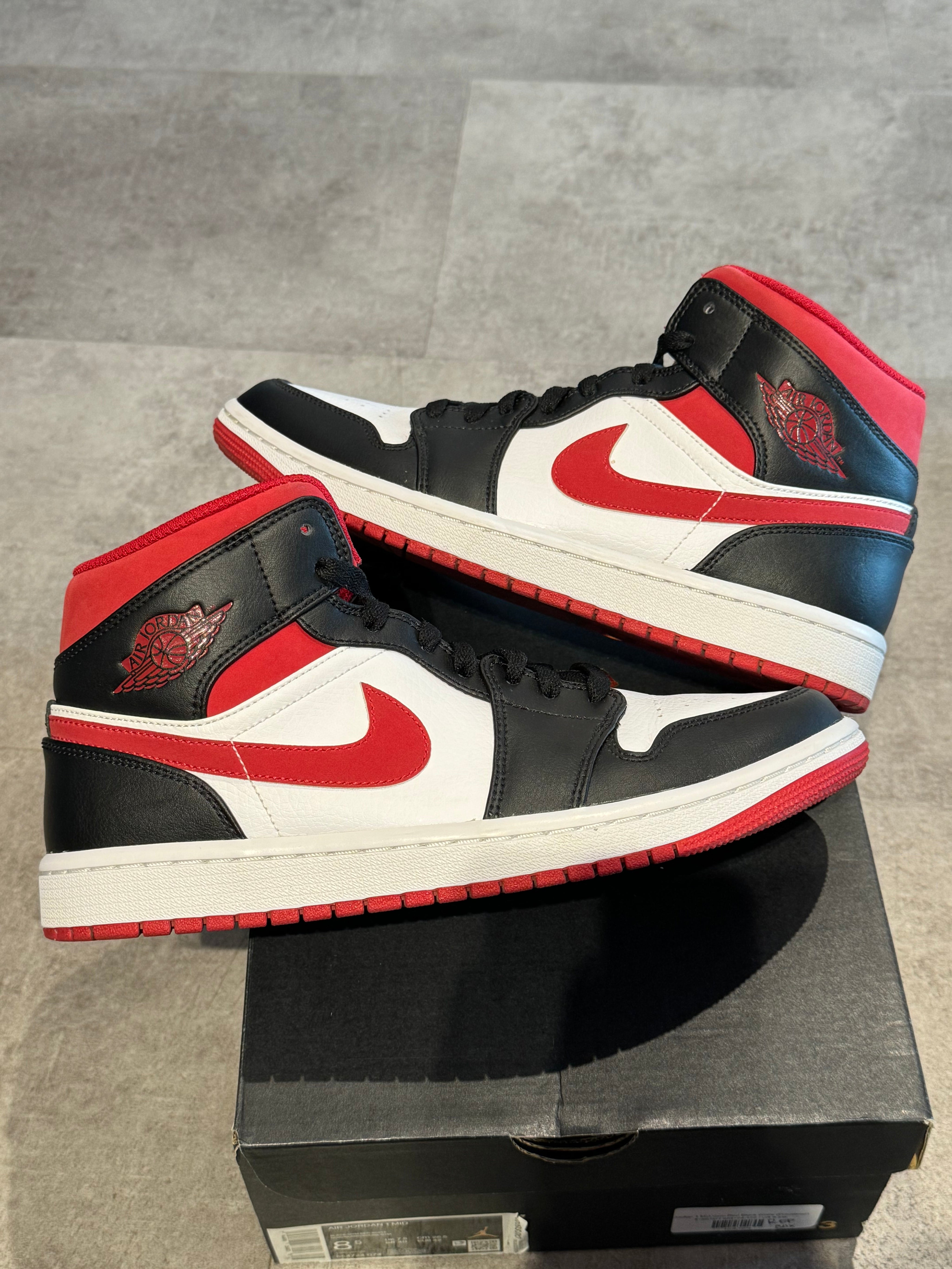 Jordan 1 Mid Gym Red Black White (Preowned)