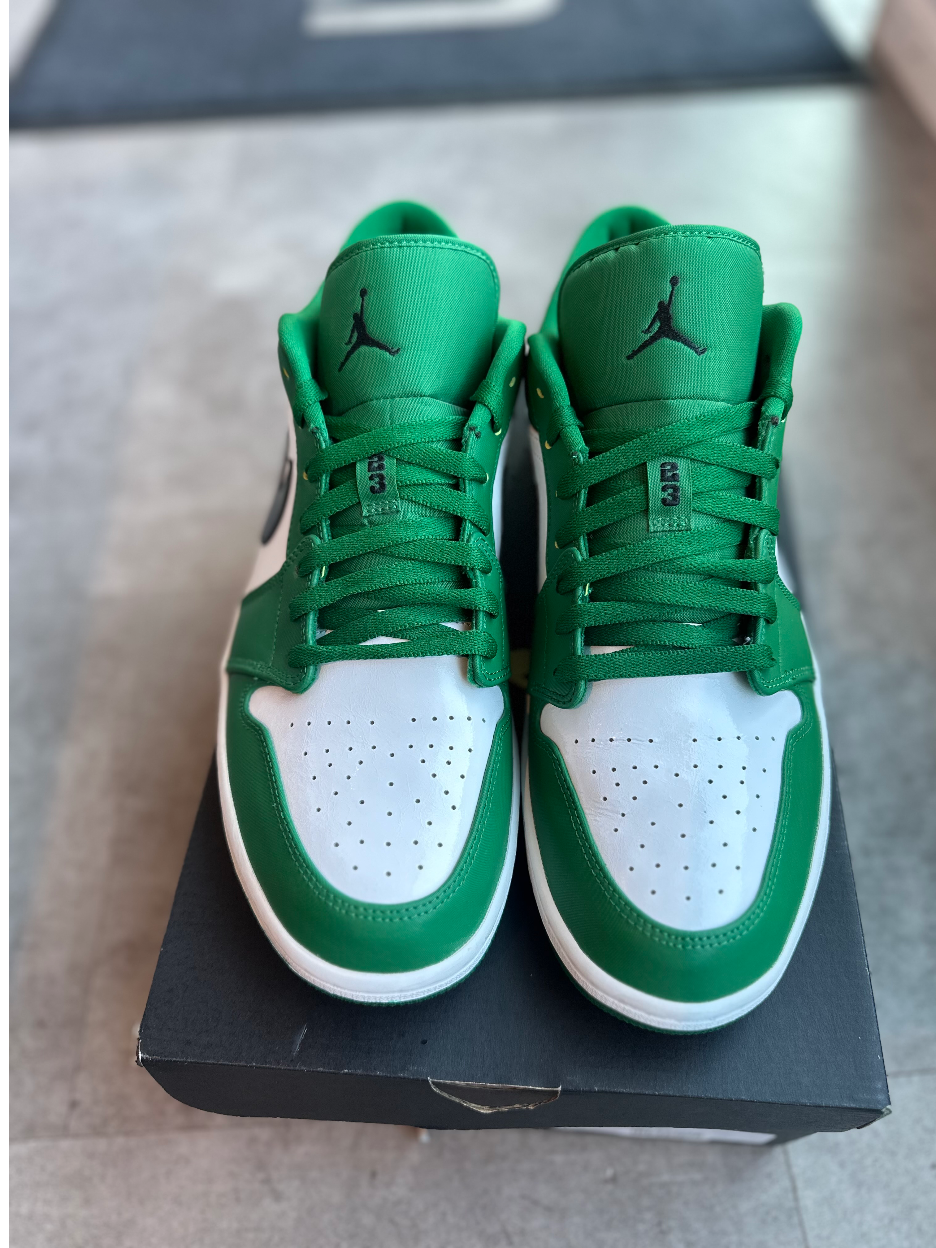 Jordan 1 Low Pine Green (Preowned)