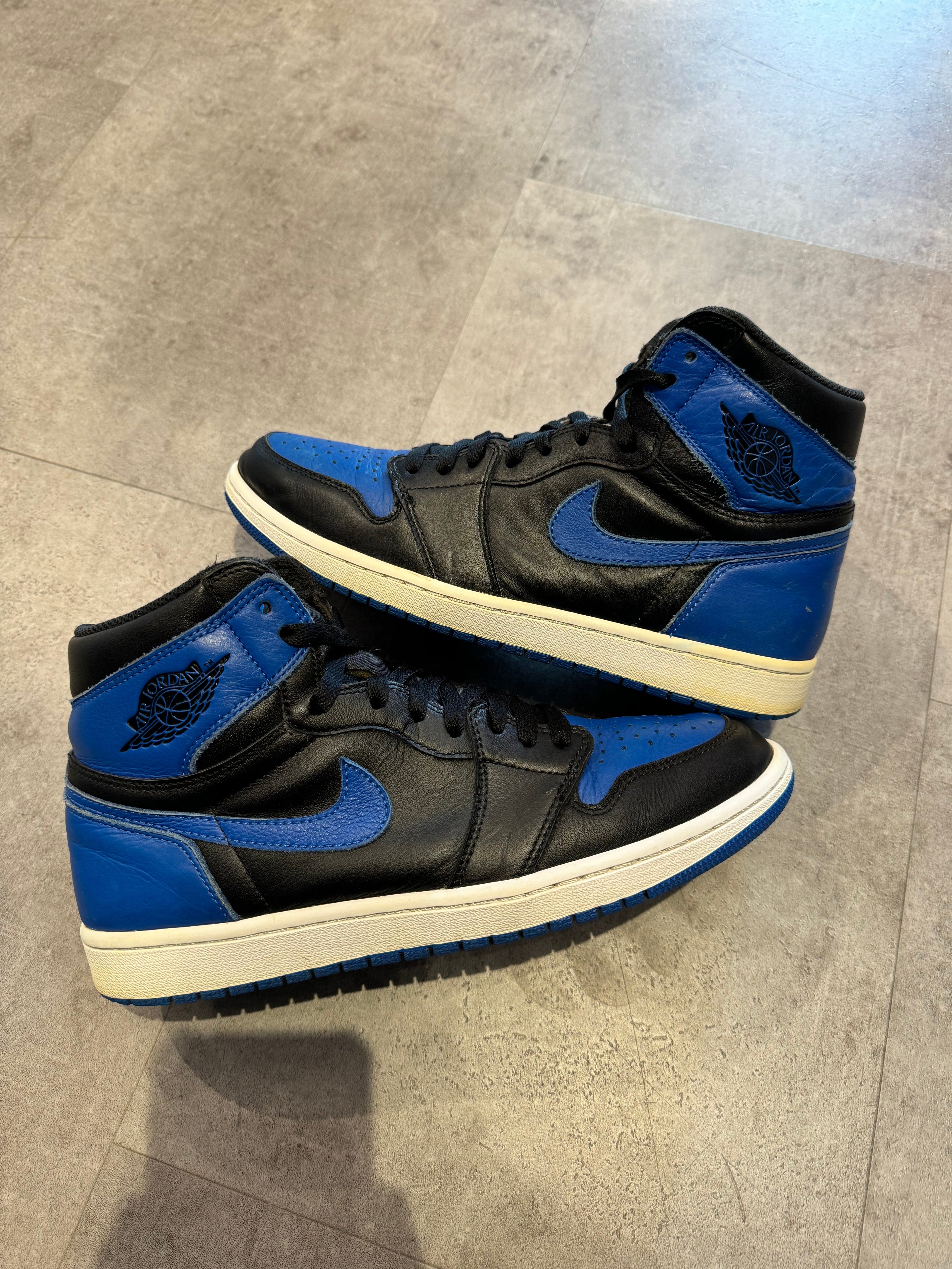 Jordan 1 Retro High Royal (2017) (Preowned)