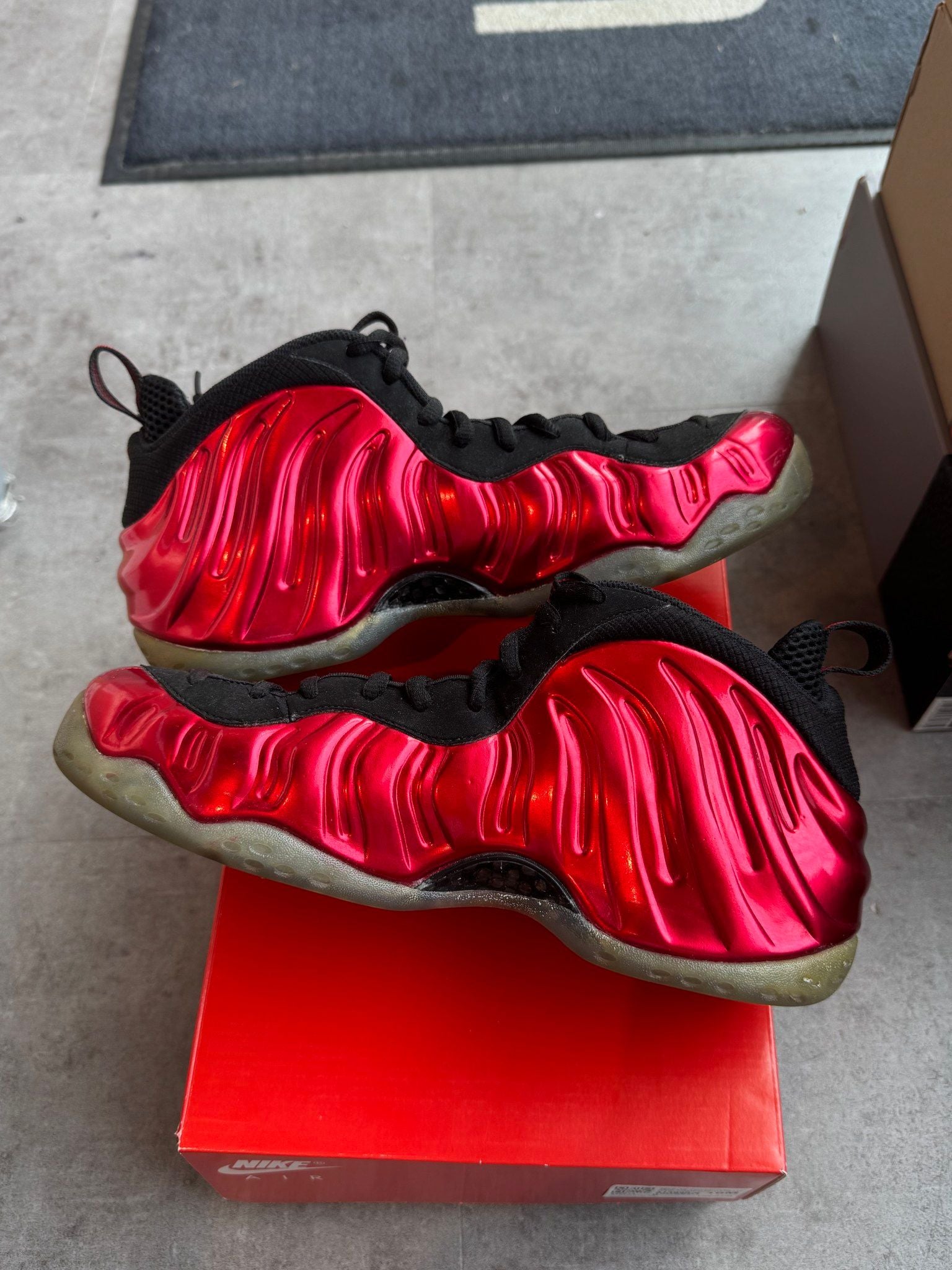 Nike Air Foamposite One Metallic Red (2017), pre-owned, US Men's 10 – photo 5 of 7