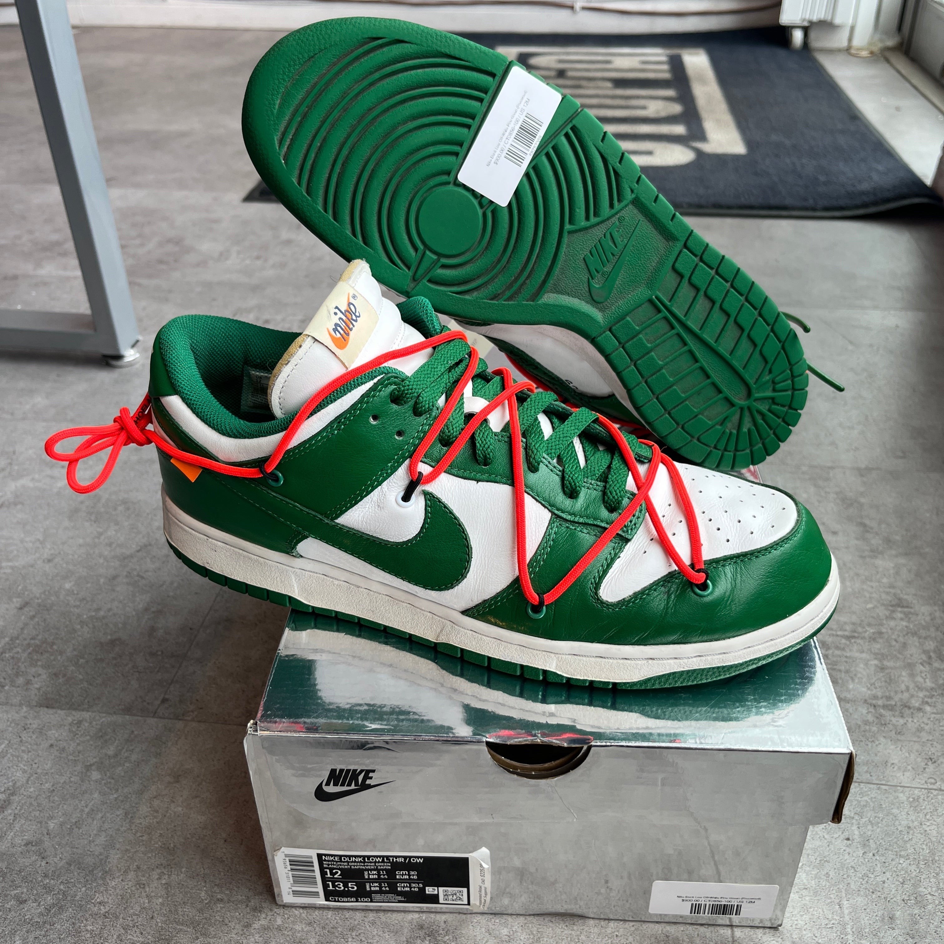 Nike Dunk Low Off-White Pine Green, pre-owned, US Men's 12 – photo 2 of 7