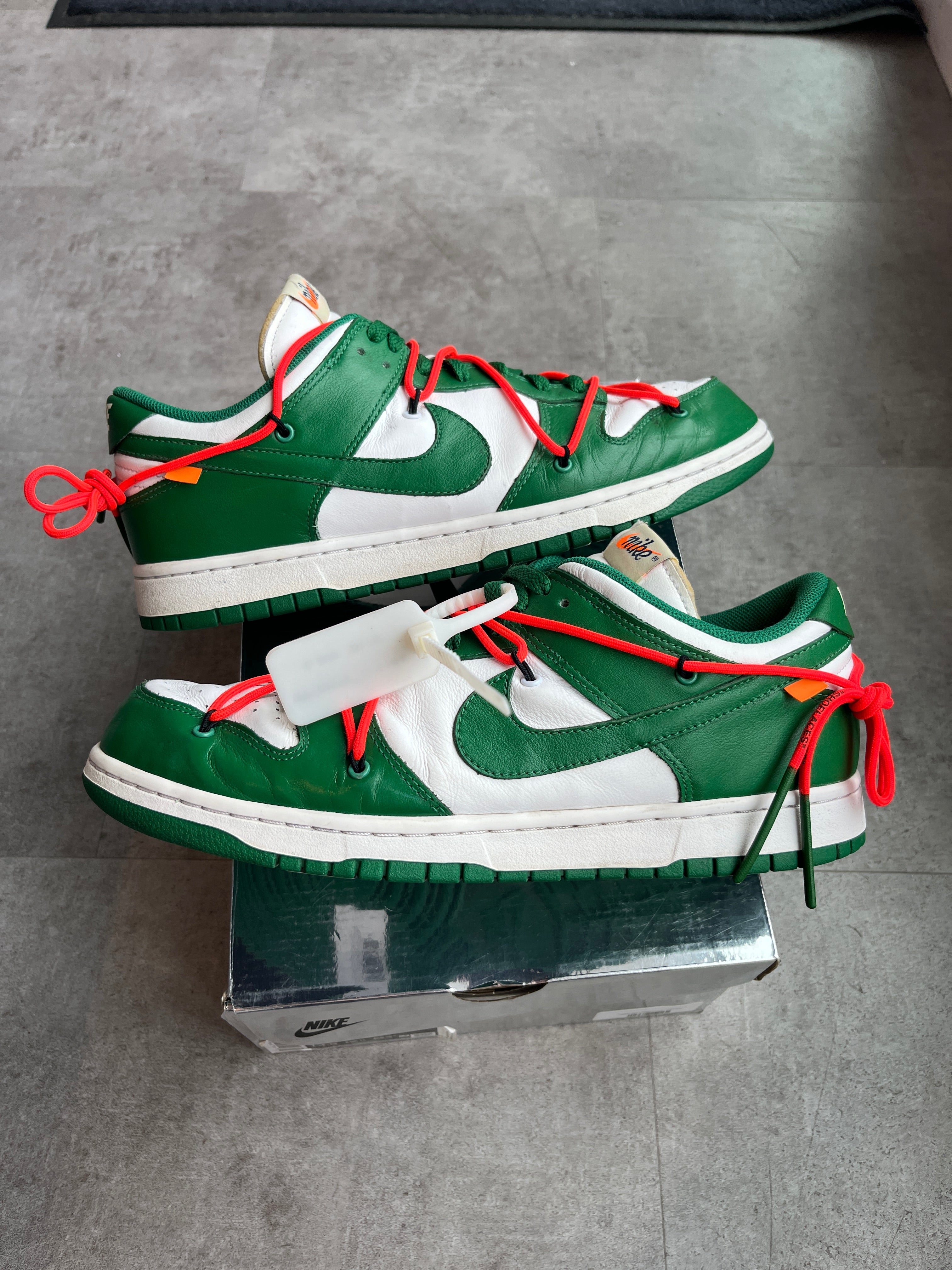 Nike Dunk Low Off-White Pine Green, pre-owned, US Men's 12 – photo 4 of 7