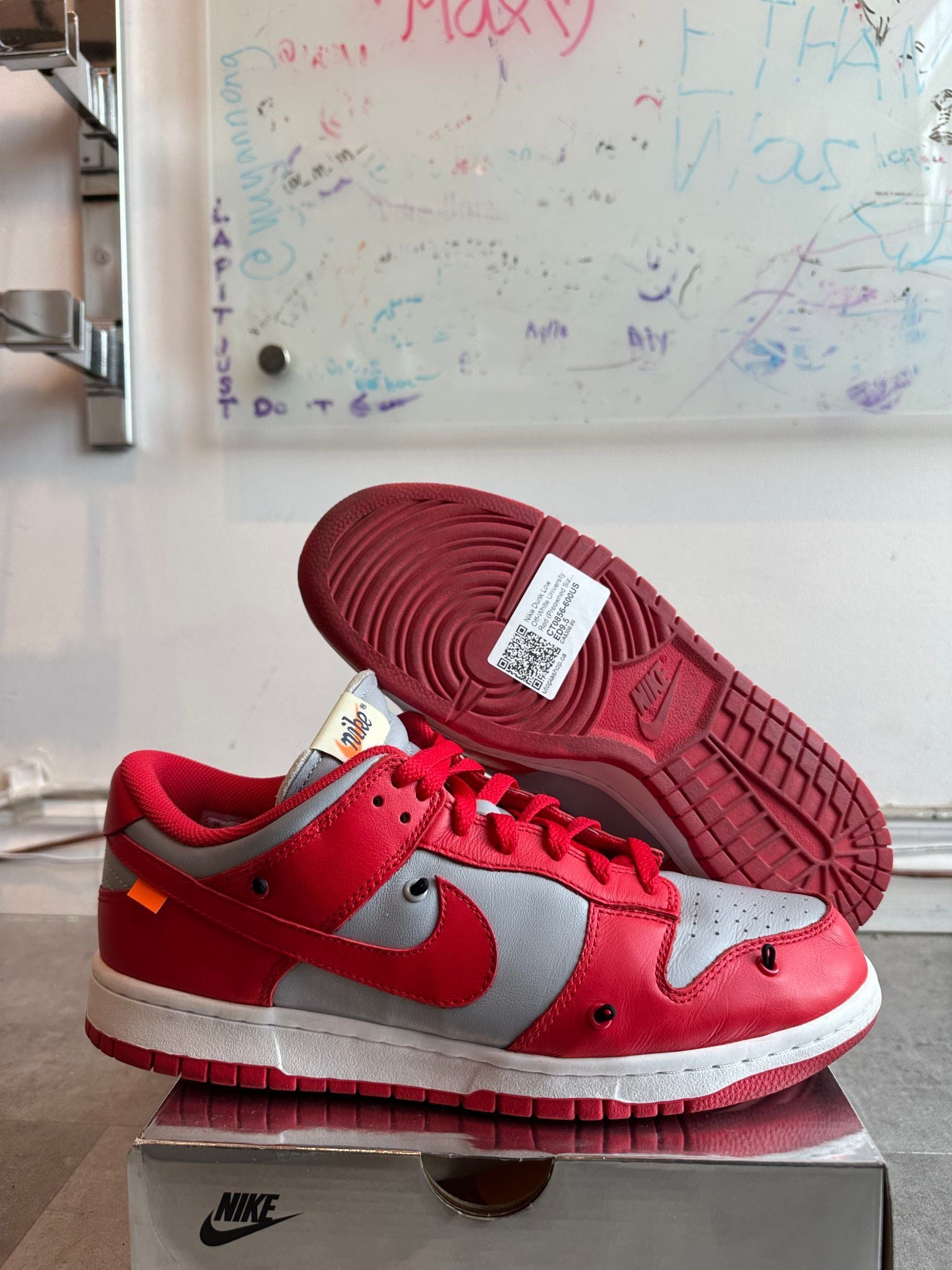 Nike Dunk Low Off-White University Red, pre-owned, US Men's 10 – photo 2 of 7