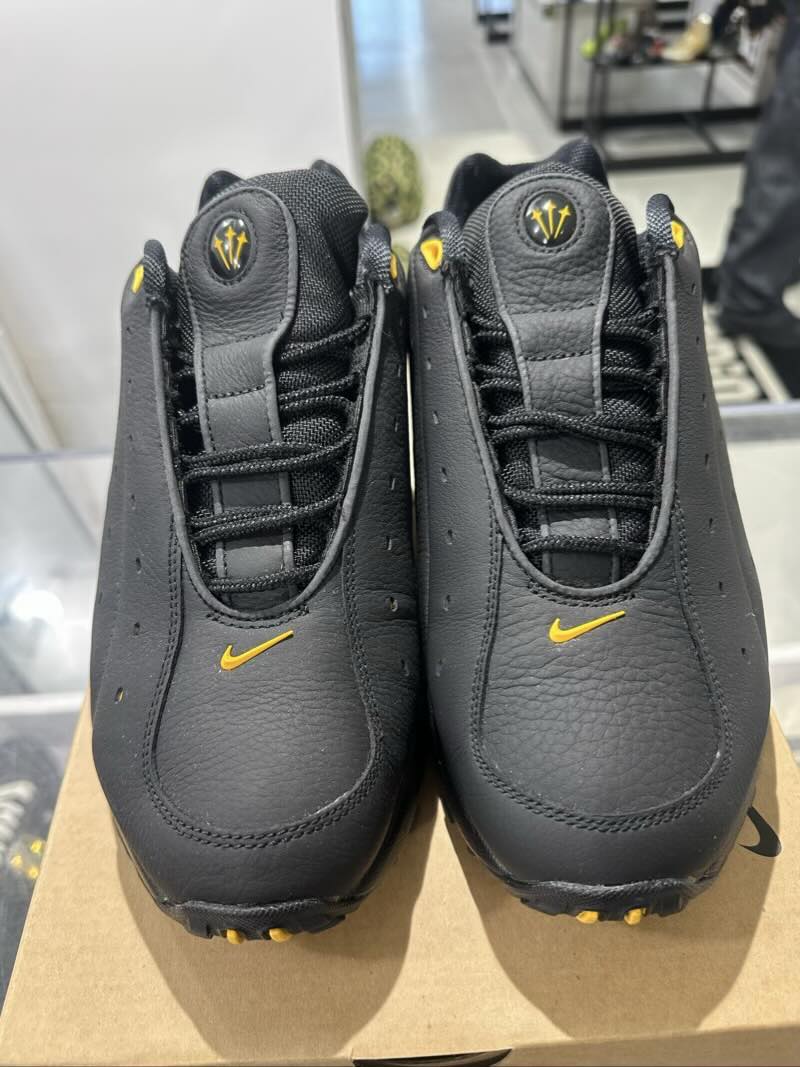 Nike Hot Step Air Terra Drake NOCTA Black Yellow, pre-owned, US Men's 9.5 – photo 3 of 7