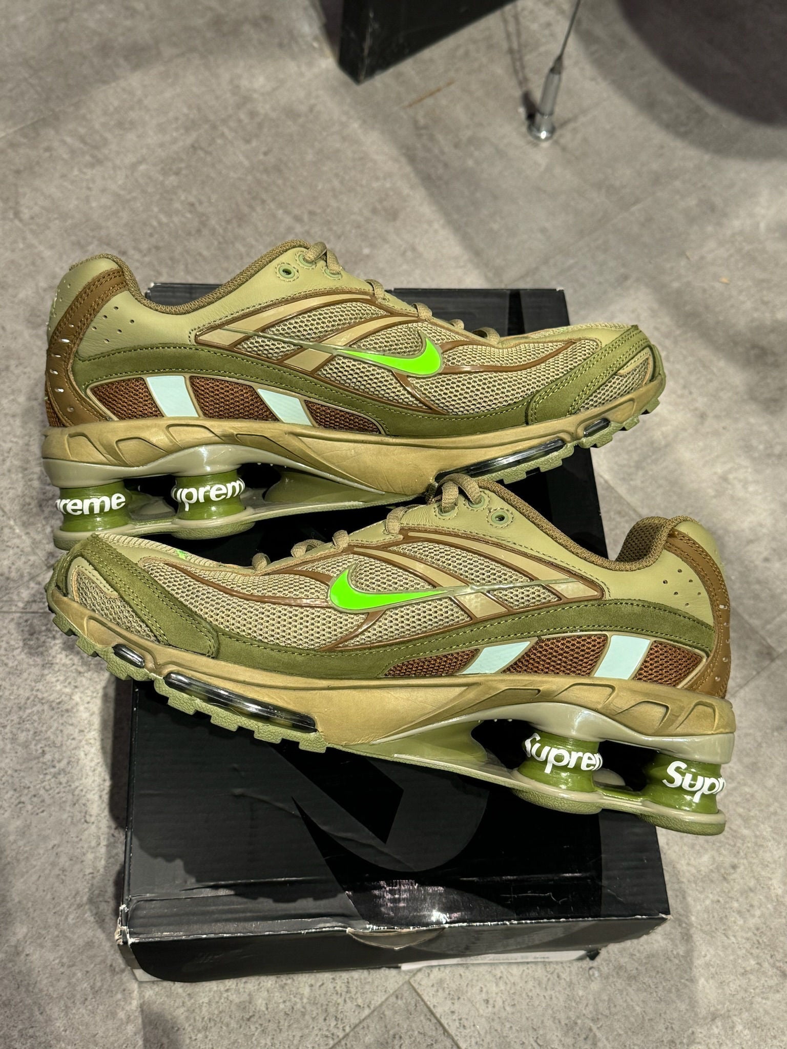 Nike Shox Ride 2 SP Supreme Olive, pre-owned, US Men's 8 – photo 5 of 7