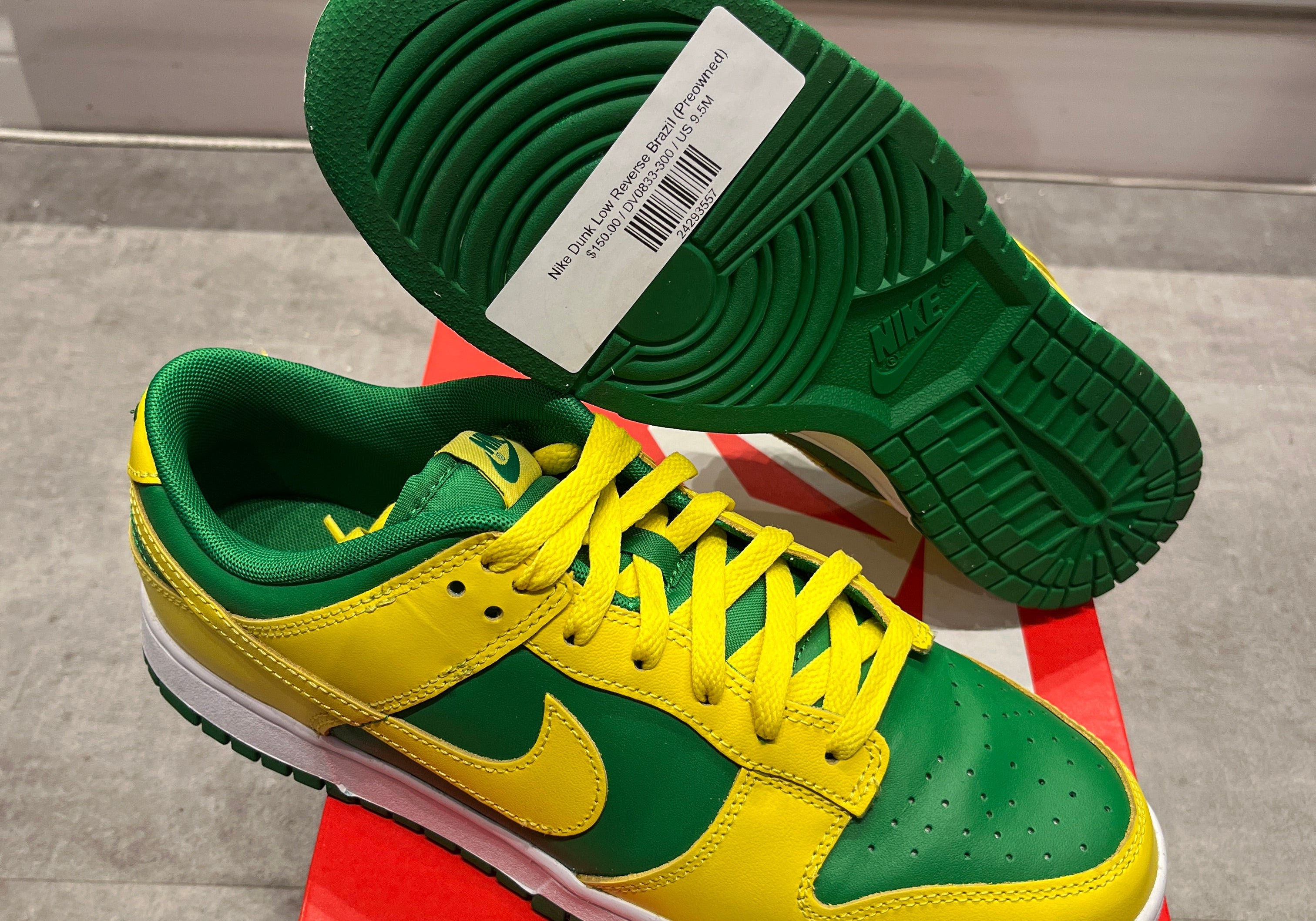 Nike Dunk Low Reverse Brazil (Preowned)