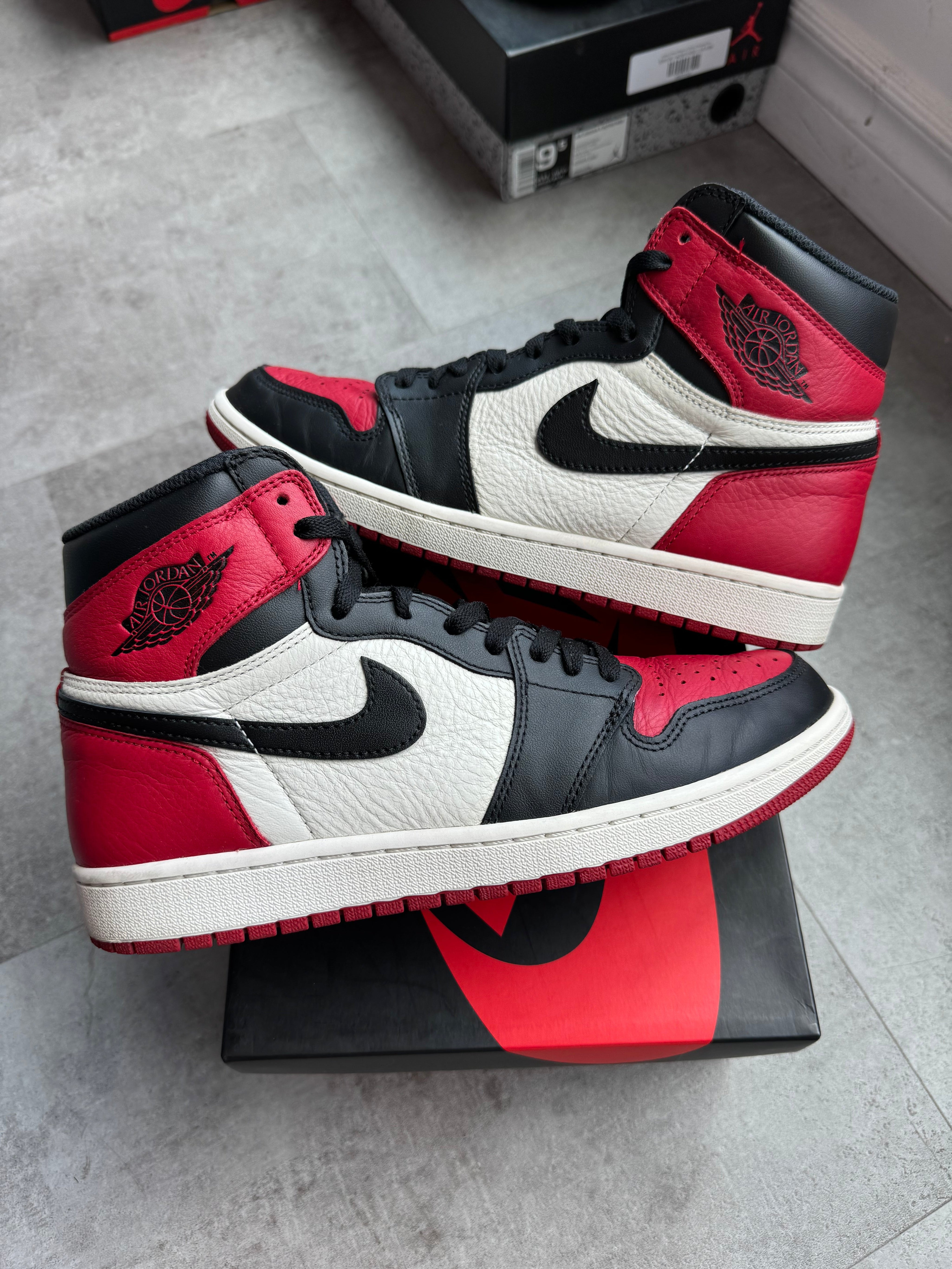 Jordan 1 Retro High OG Bred Toe (Preowned Size 9.5)