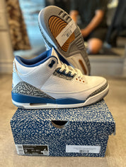 Jordan 3 Retro Wizards (Preowned Size 9)