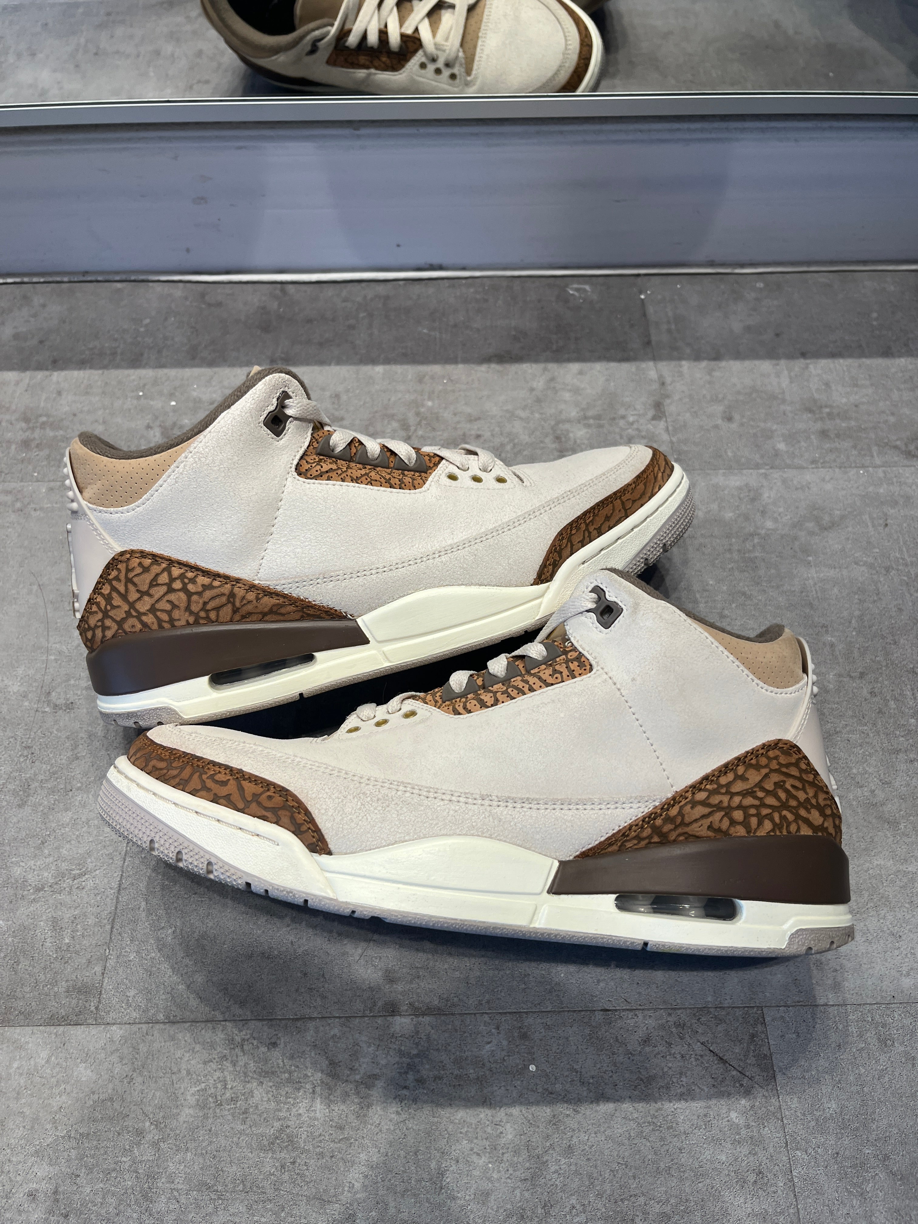 Jordan 3 Retro Palomino (Preowned Size 10.5)