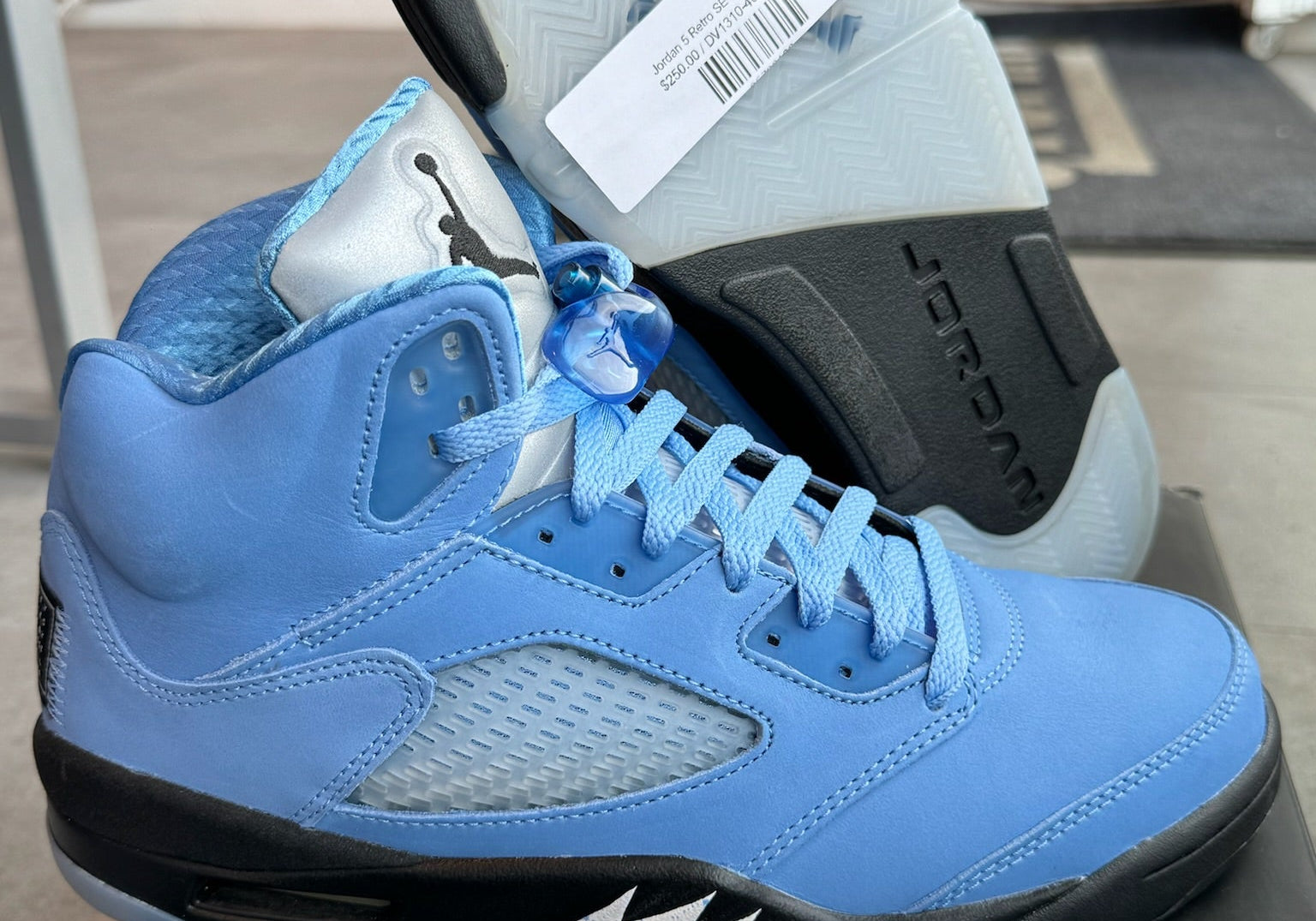 Jordan 5 Retro SE UNC (Preowned)