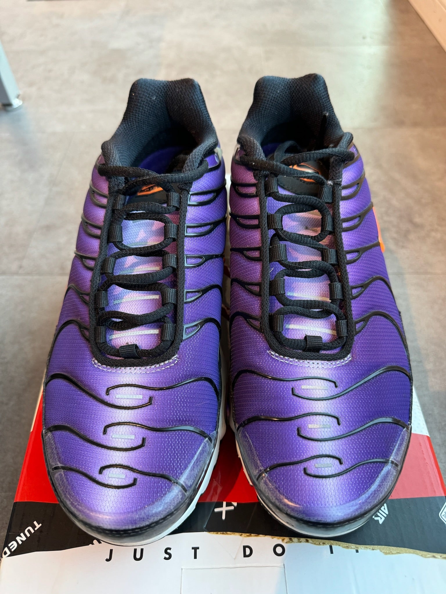 Nike Air Max Plus OG Voltage Purple (2024) (Preowned)