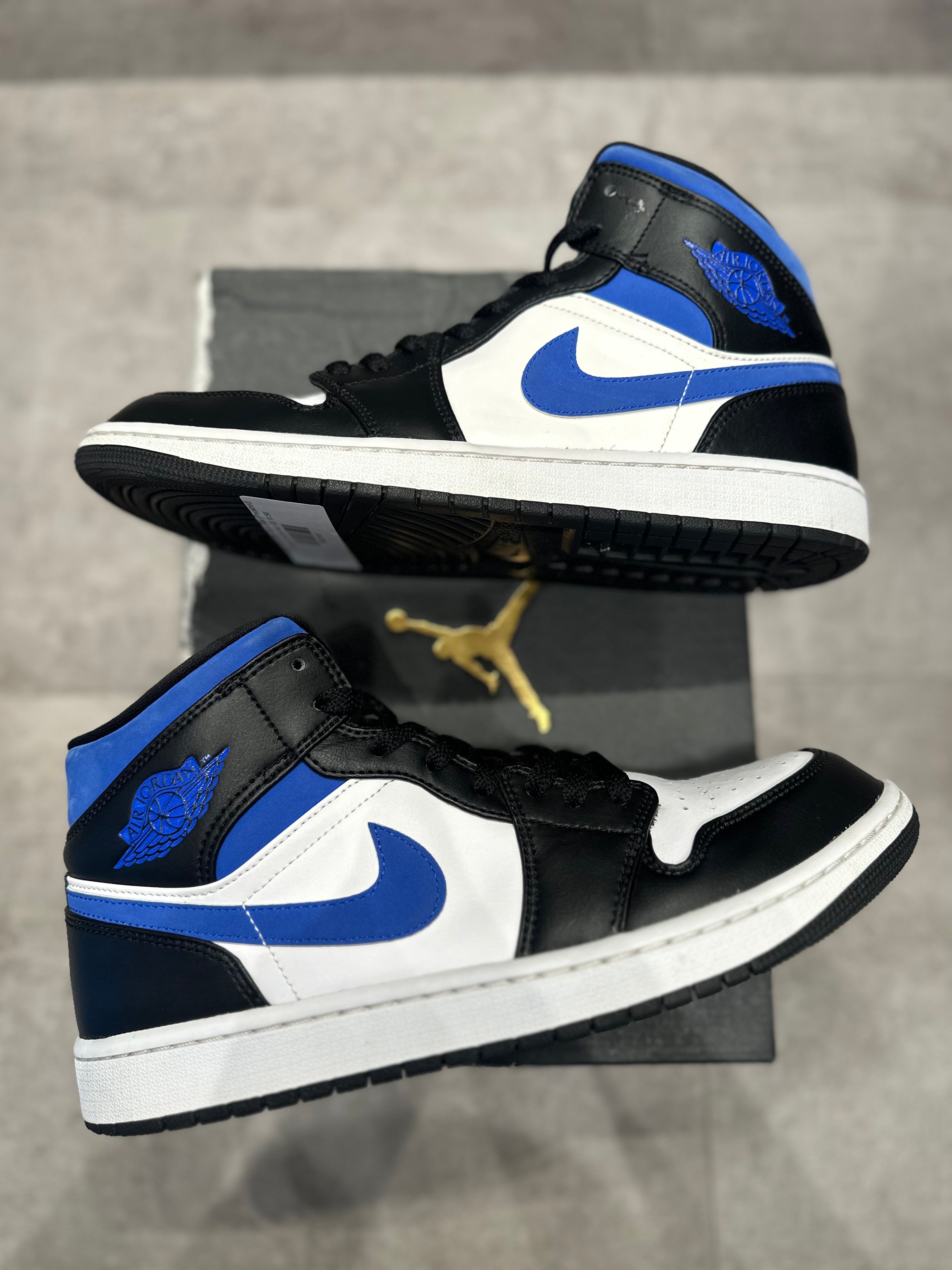 Jordan 1 Mid White Racer Blue (Preowned Size 10.5)