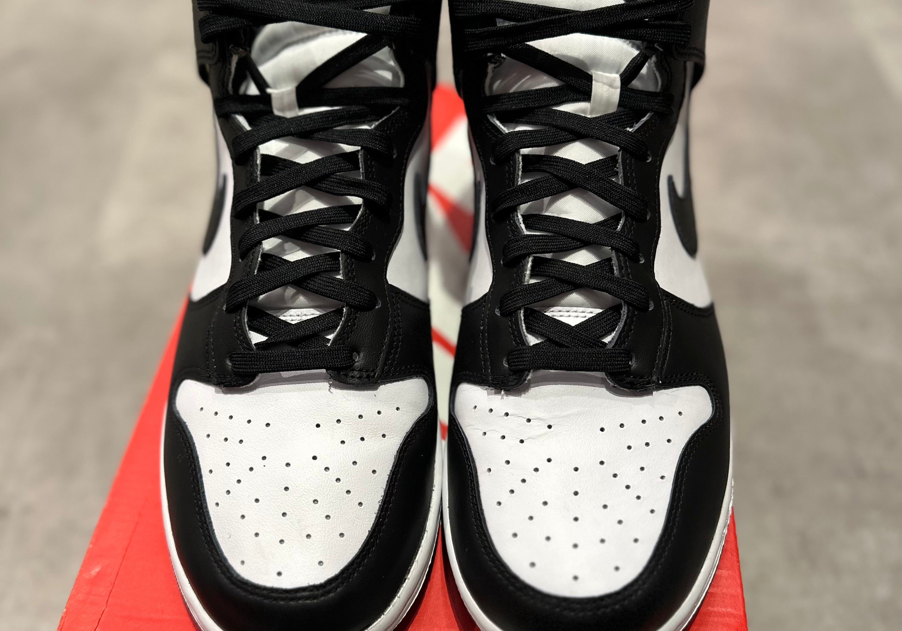 Nike Dunk High Panda Black White (Preowned)