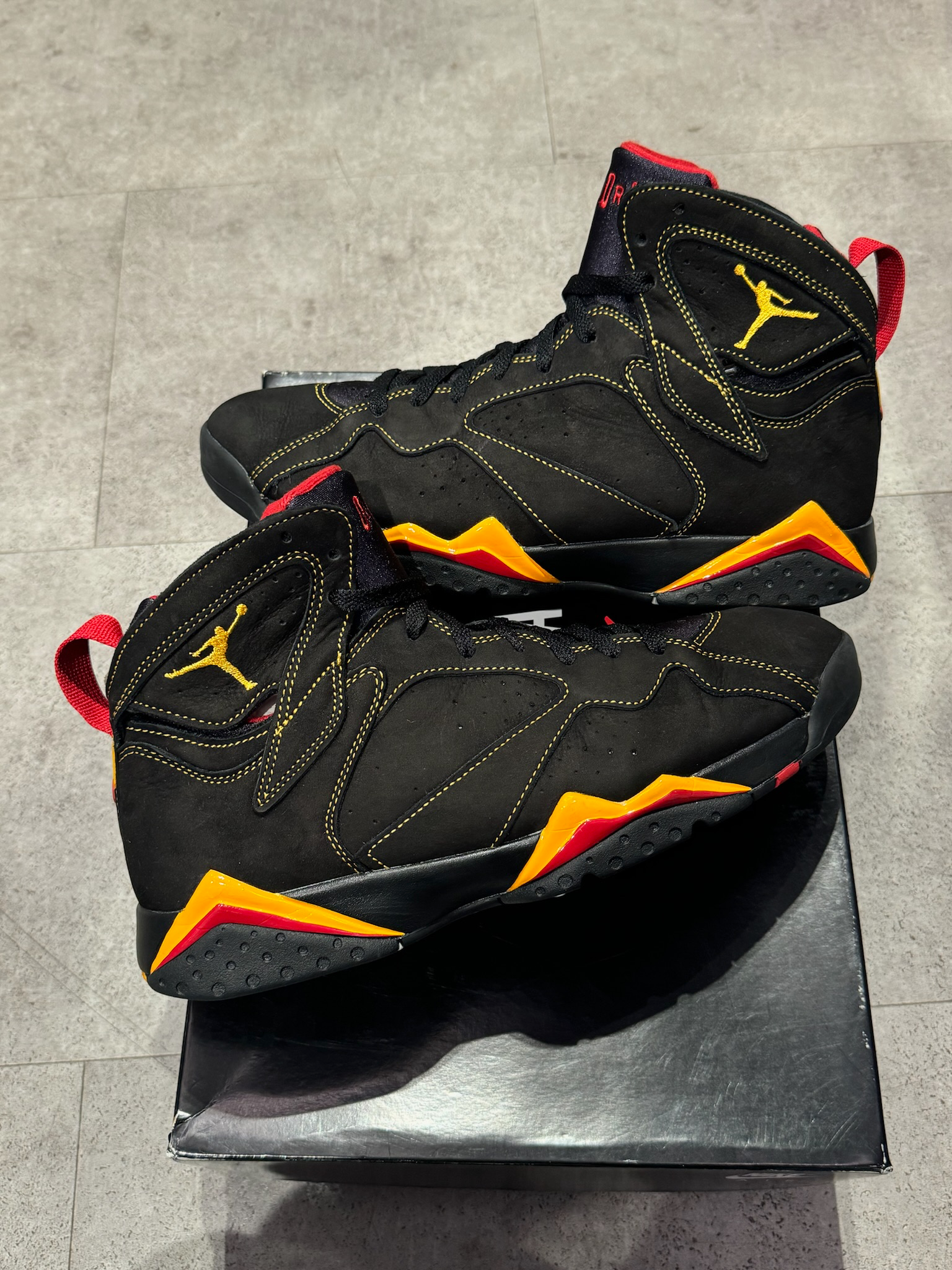 Jordan 7 Retro Citrus (2022) (Preowned Size 10.5)