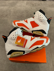 Jordan 6 Retro Gatorade Like Mike White (Preowned size 10.5)