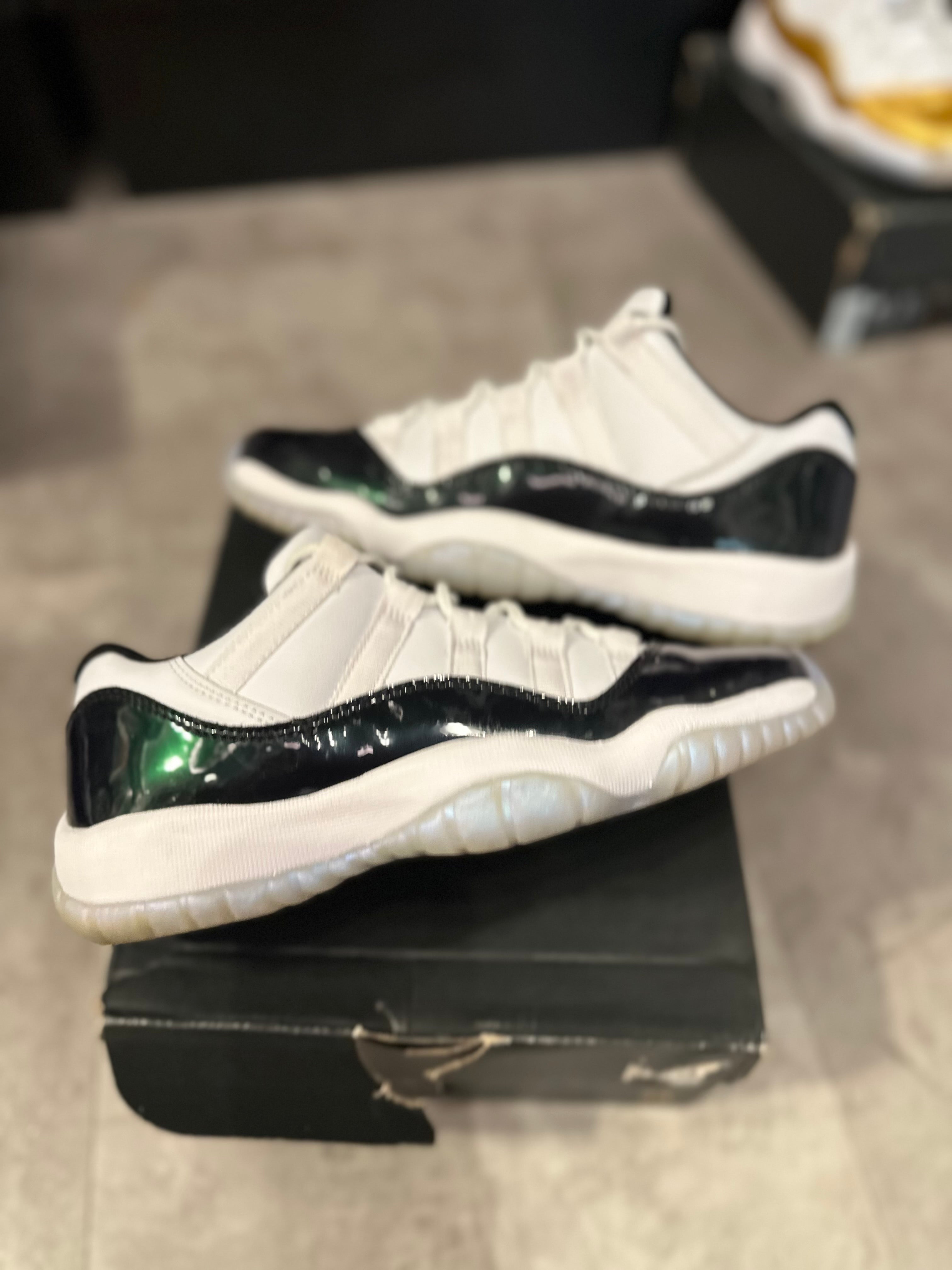 Jordan 11 Retro Low Iridescent (GS) (Preowned)