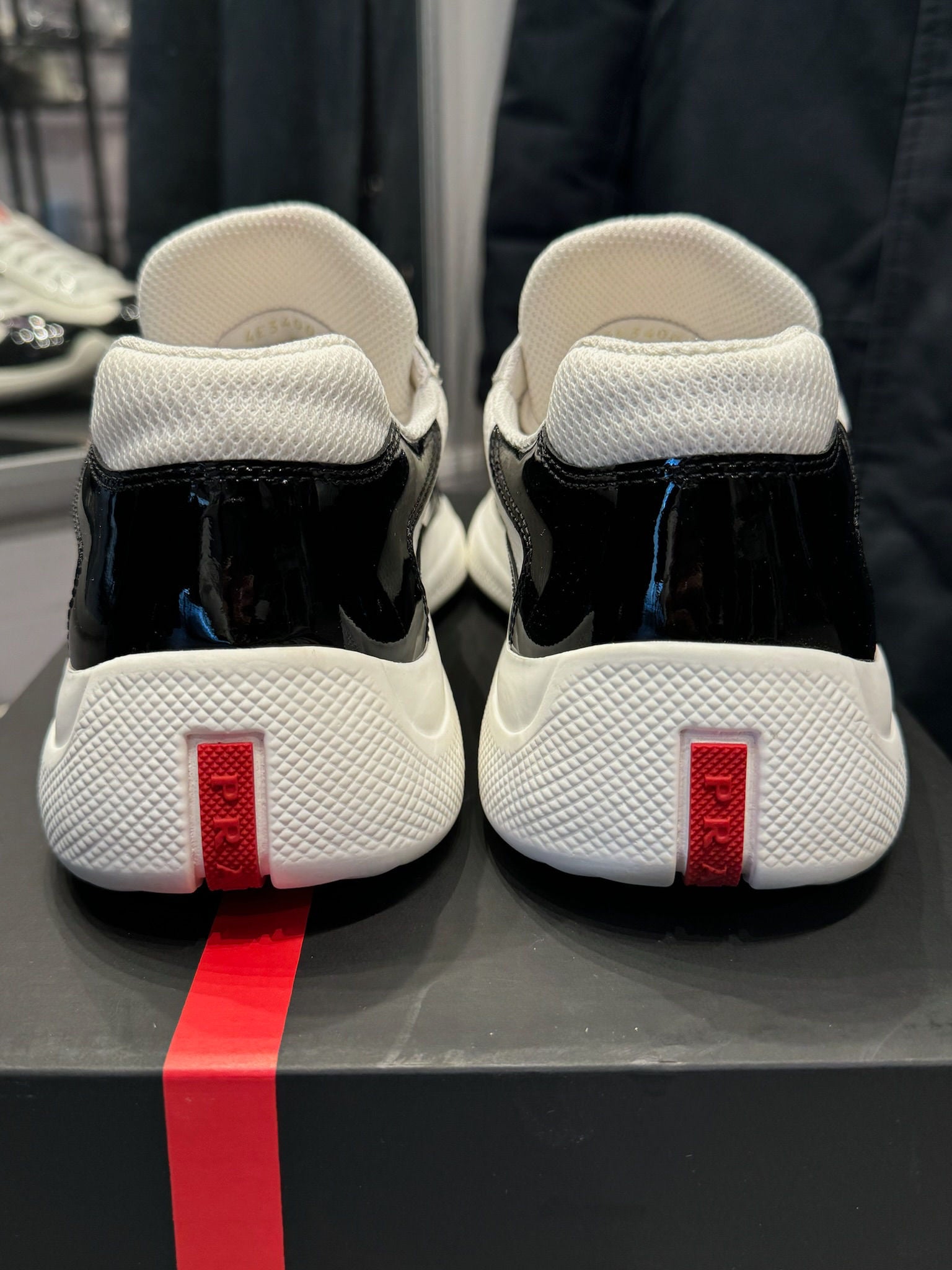 Prada America's Cup Black White, lightly pre-owned, US Men's 8 – photo 6 of 7