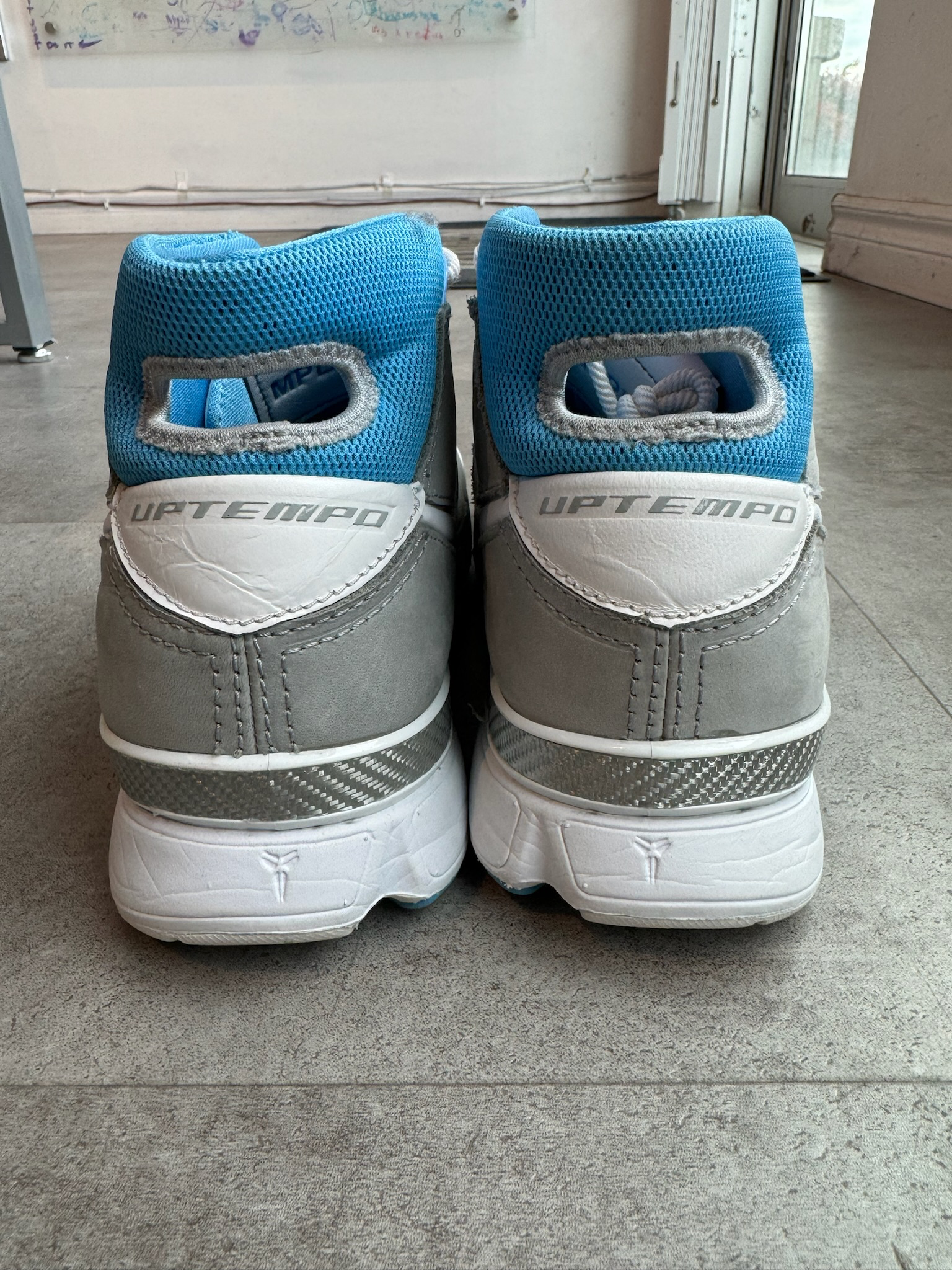 Nike Kobe 1 Protro MPLS (Preowned Size 9.5)