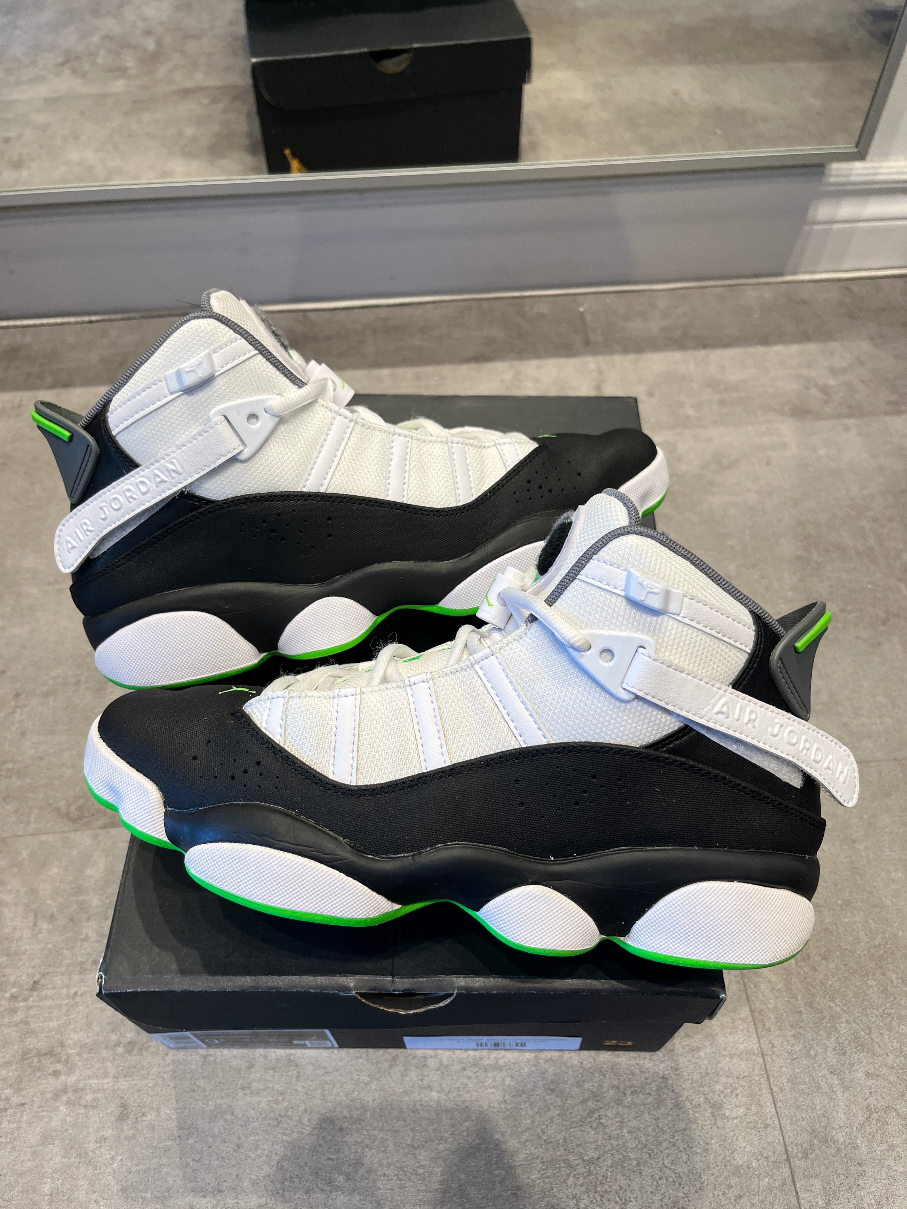 Jordan 6 Rings Altitude Green (Preowned)