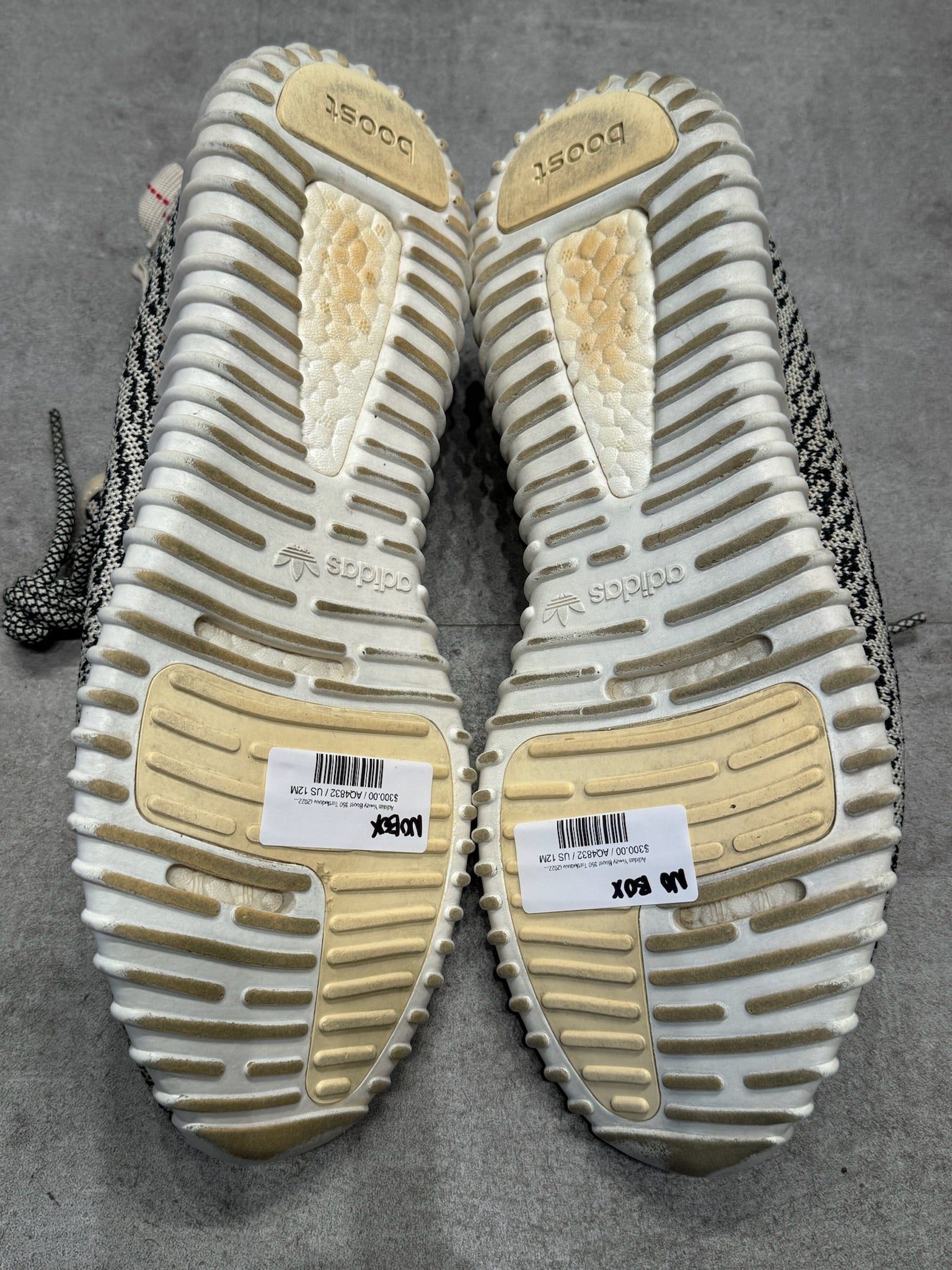 Adidas Yeezy Boost 350 Turtledove (2022) (Preowned)