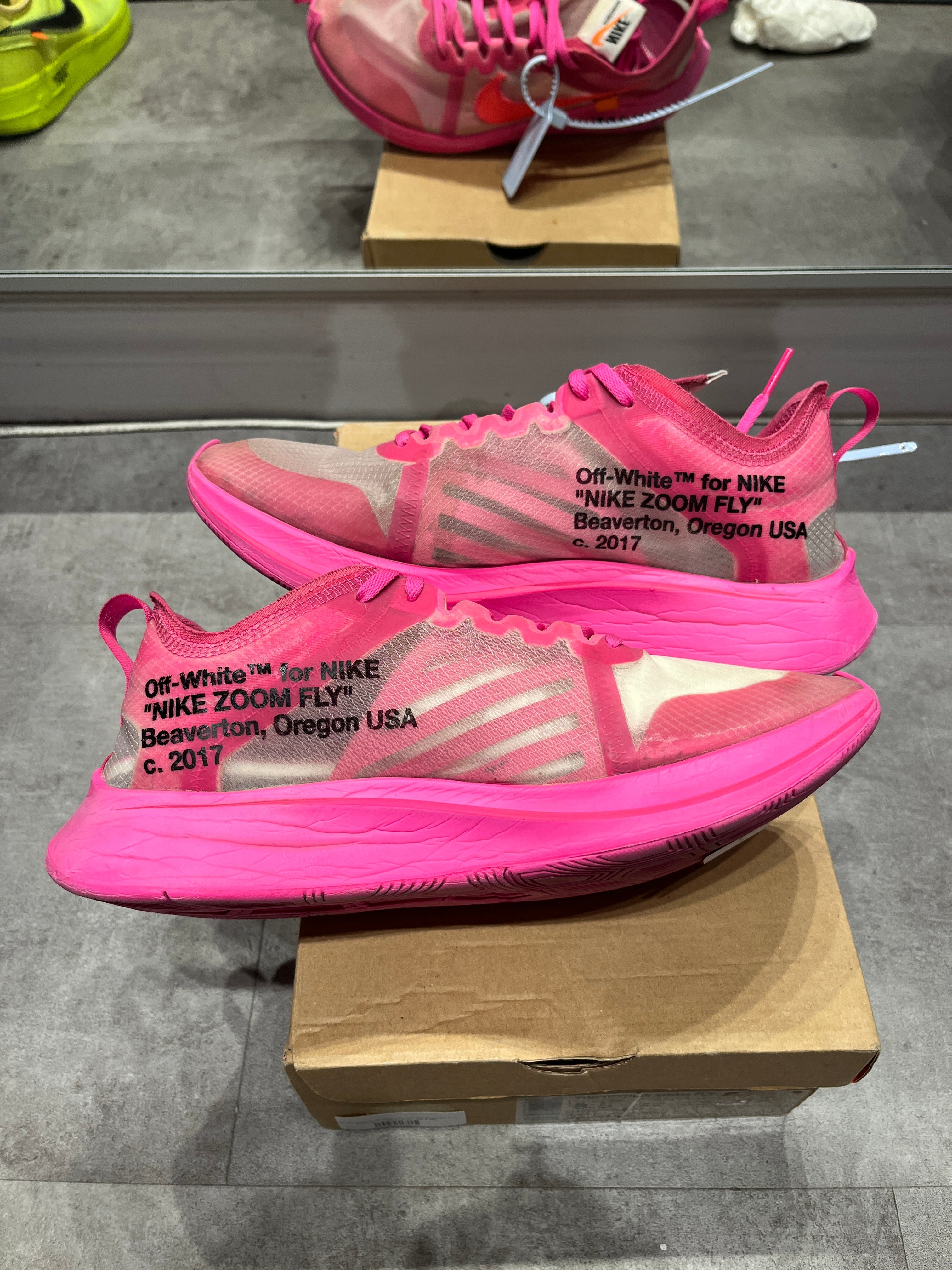 Nike Zoom Fly SP Off-White Tulip Pink (Preowned Size 8.5)