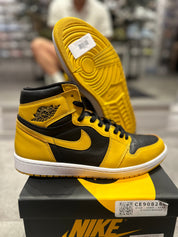 Jordan 1 Retro High OG Pollen (Preowned Size 10.5 8/10)