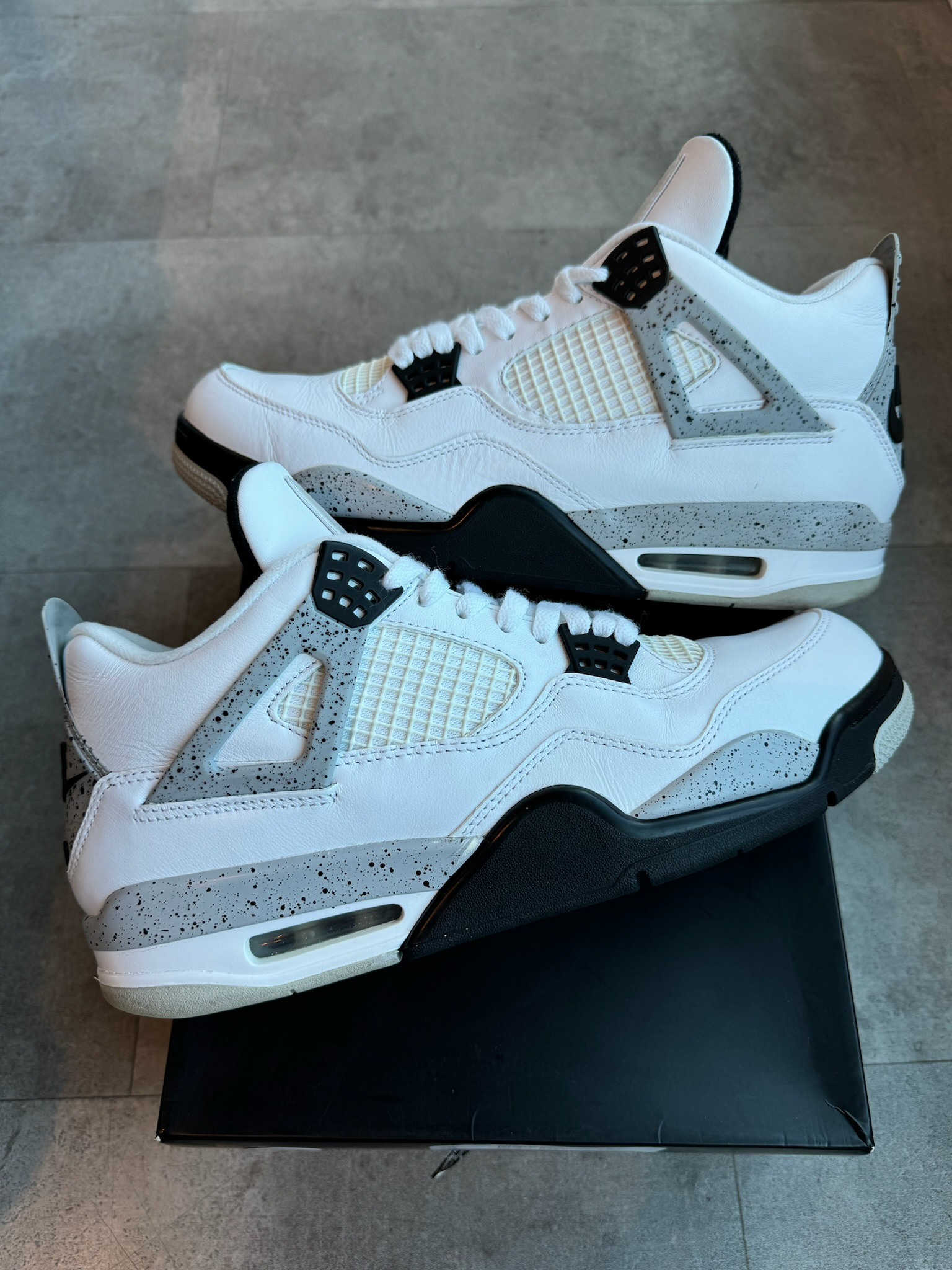 Jordan 4 Retro White Cement (2016) (Preowned Size 11.5)