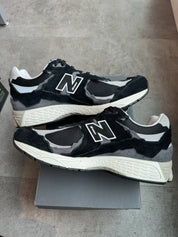 New Balance 2002R Protection Pack Black Grey (Preowned)