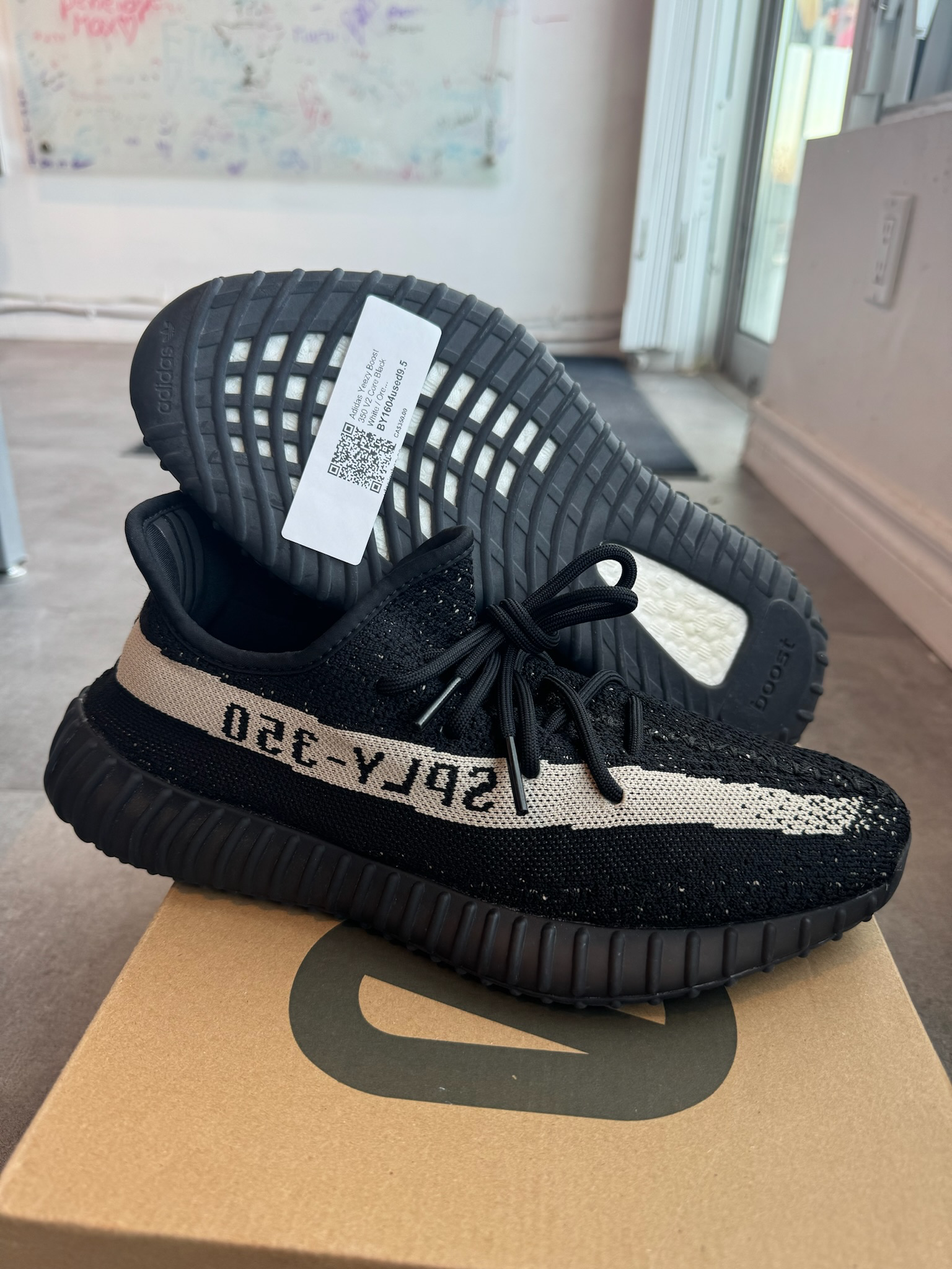 Adidas Yeezy Boost 350 V2 Core Black White / Oreo (Preowned Size 9.5)