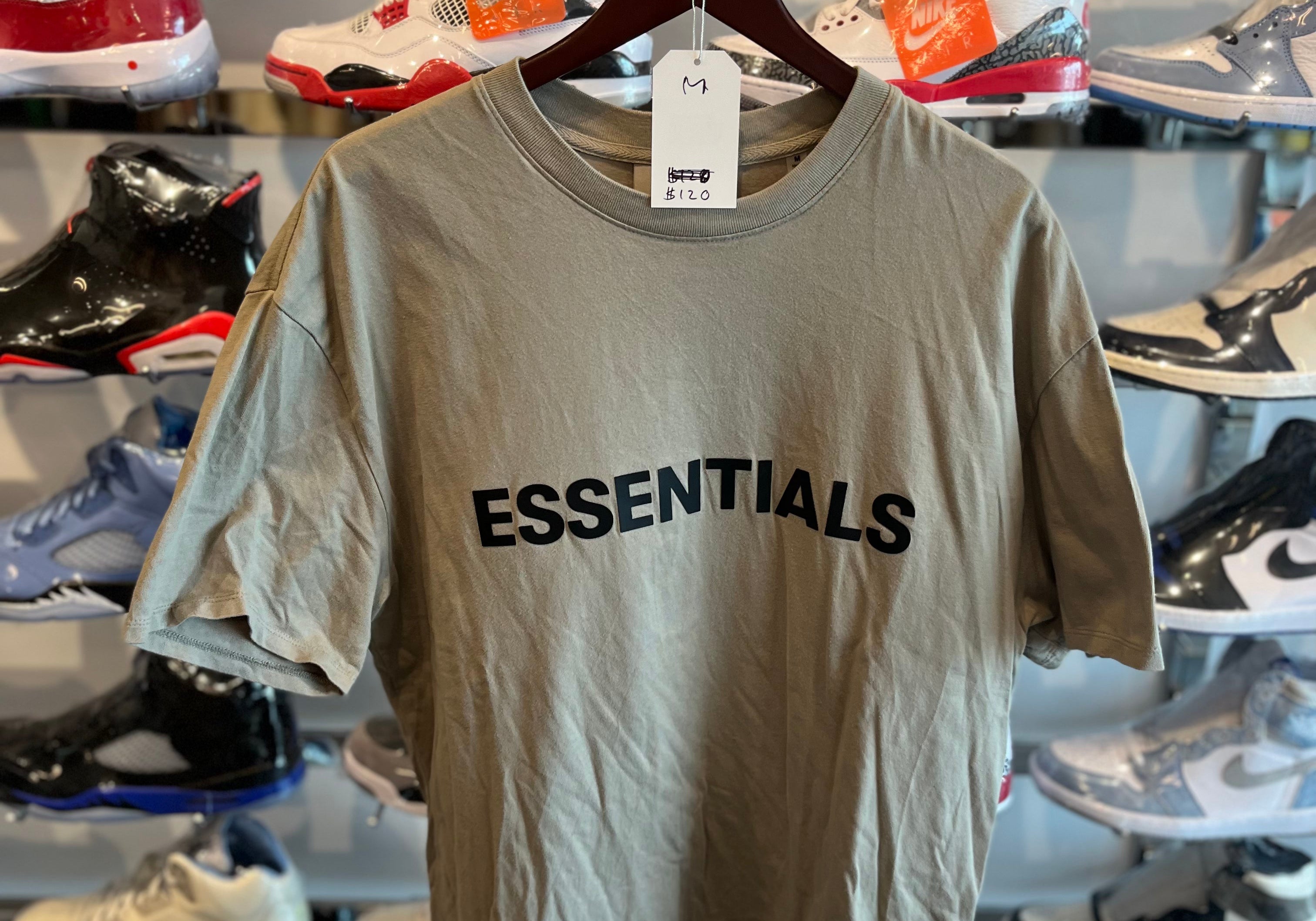 Fear of God Essentials T-Shirt (FW20) Moss (Preowned)